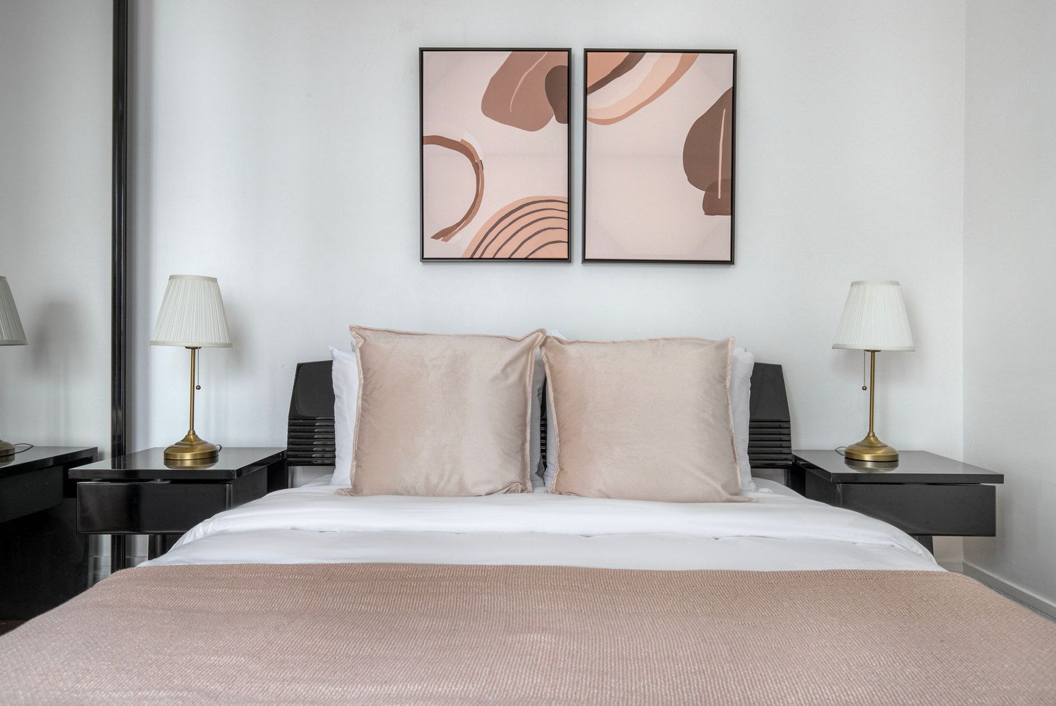 Location Appartement élégant de 2 chambres au cœur de Paris (loyer tout inclus)