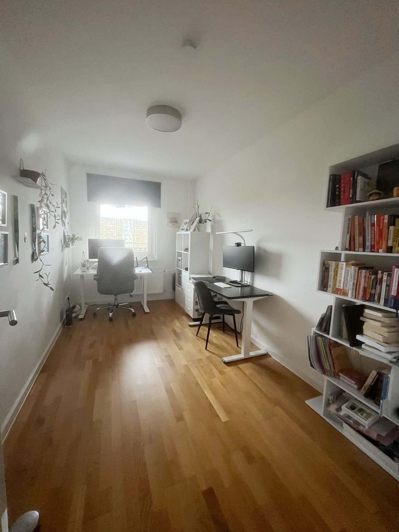 Modern, fully equipped 3-room apartment with balcony and city view