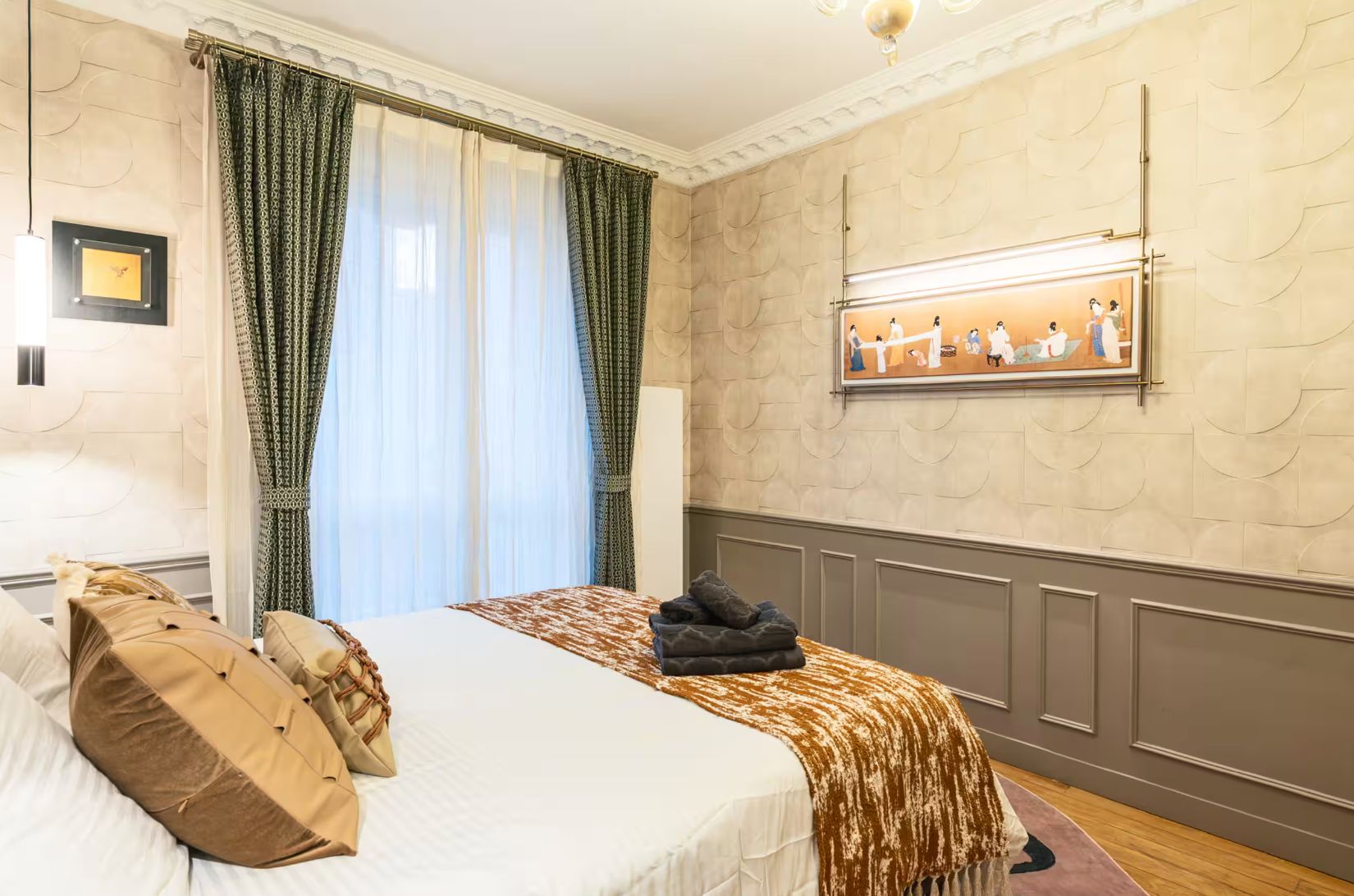 Location Appartement Haussmannien de 4 pièces – 3 Chambres, Paris 15ème (loyer tout inclu