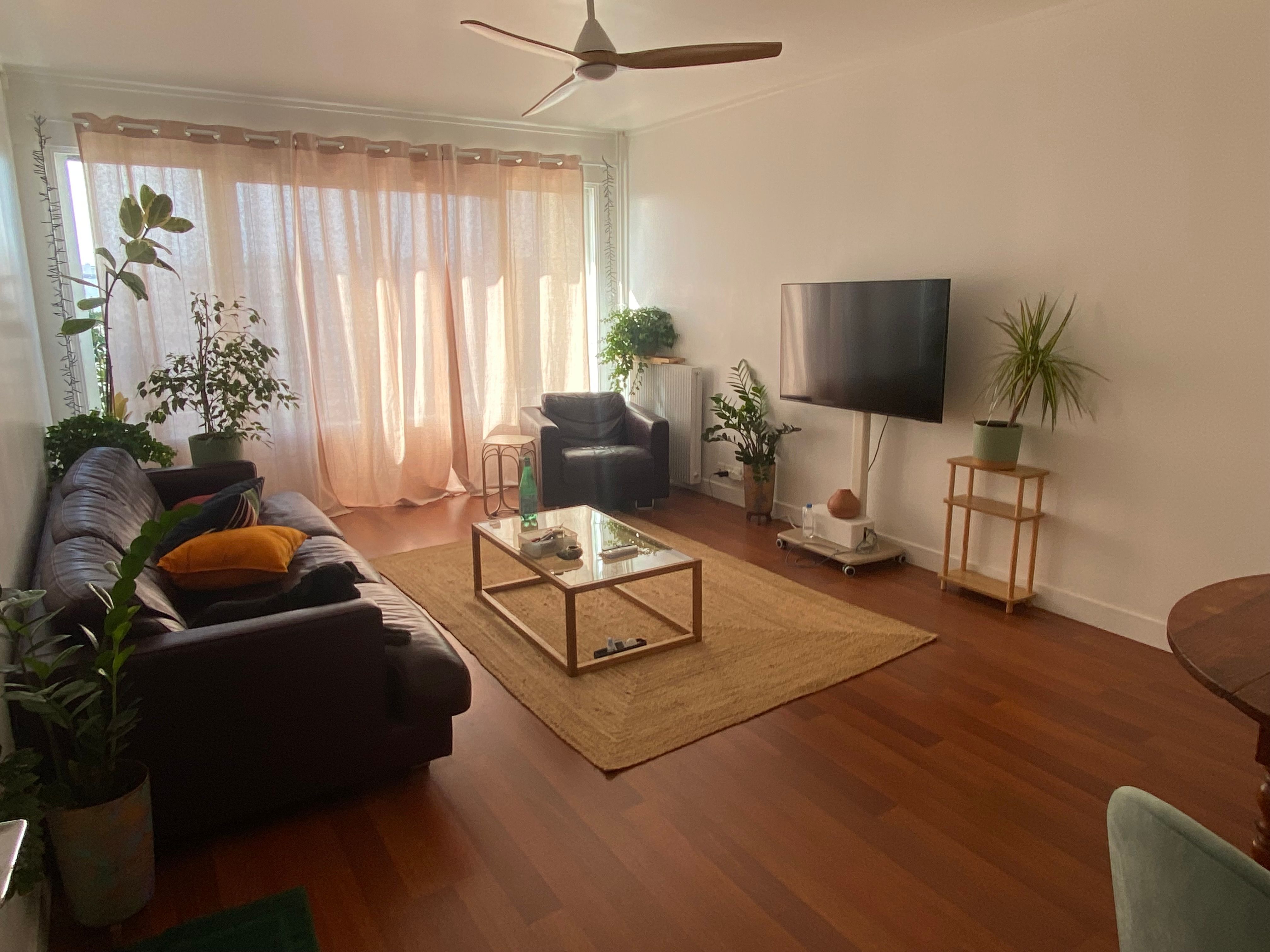 Location Appartement familial entièrement équipé avec lumière et vent :) (loyer tout incl