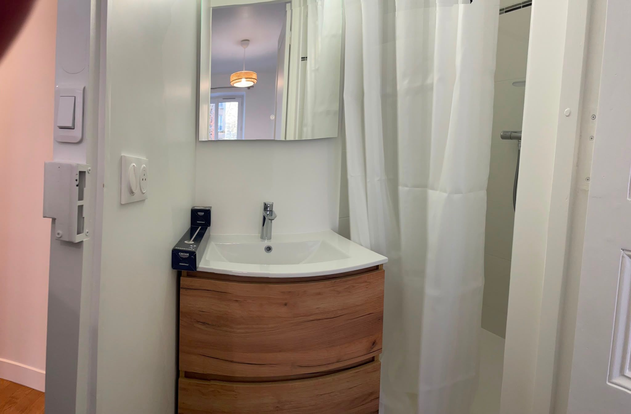 Location Saint Lambert: double séjour - trois chambres et trois salles de douche 3 chambr