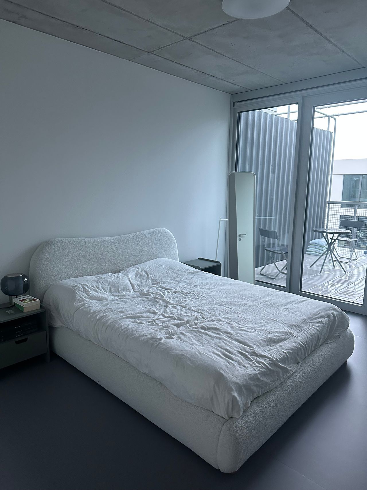 Moderne High-End-Wohnung in der Nähe des Hauptbahnhofs (unlimited contract possible!)