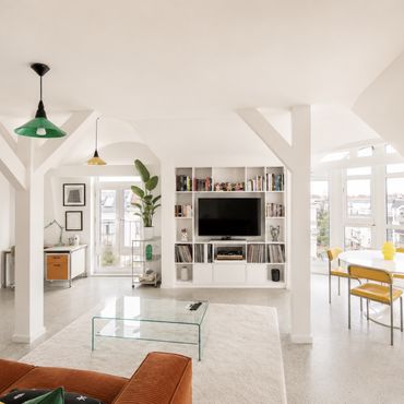 Penthouse Smart-Home w/ Private Elevator in Schöneberg