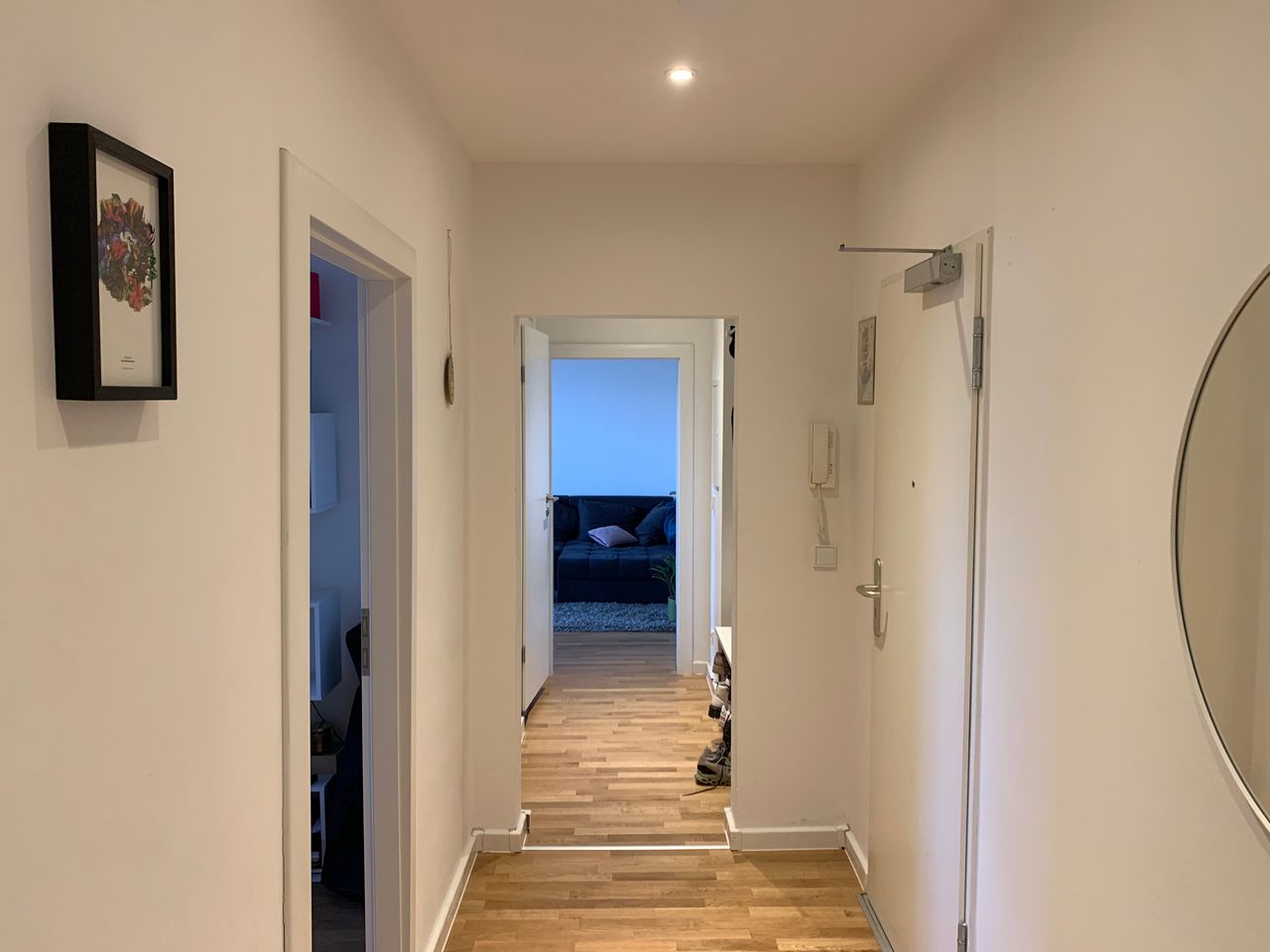 Modern, fully equipped 3-room apartment with balcony and city view