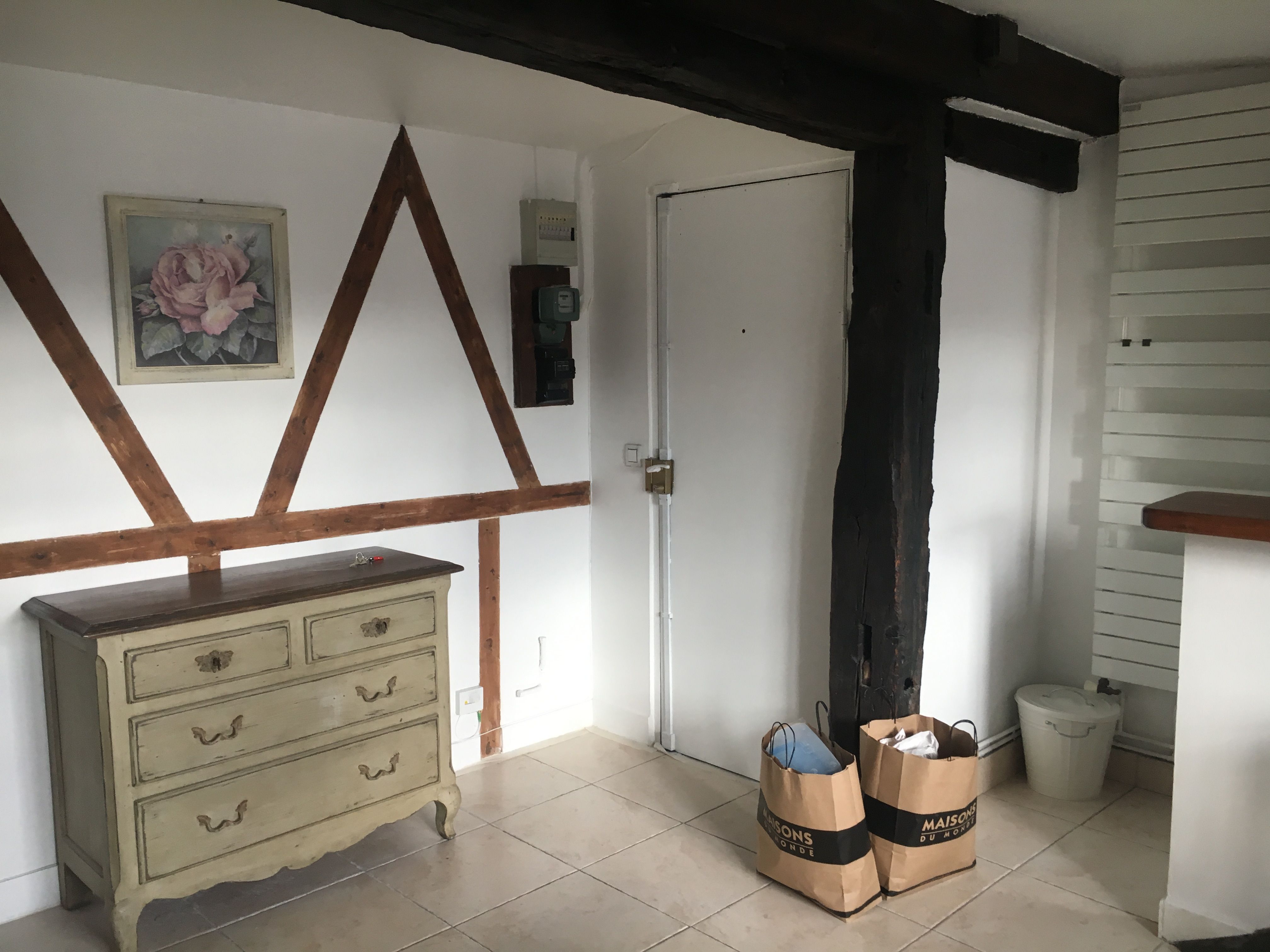 Location Joli loft avec ascenseur dans un quartier agréable du centre de Paris, à proximi