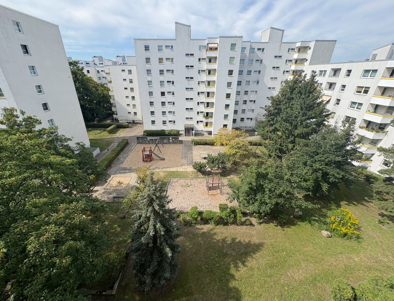 Lovely and neat apartment in Wittenau
