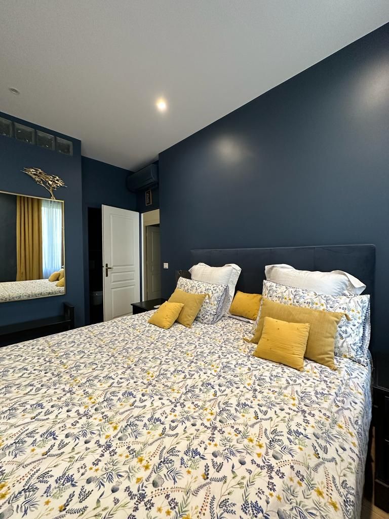 Location paris 16 - Superbe appartement de 141 m² dans un immeuble de standing (loyer tou