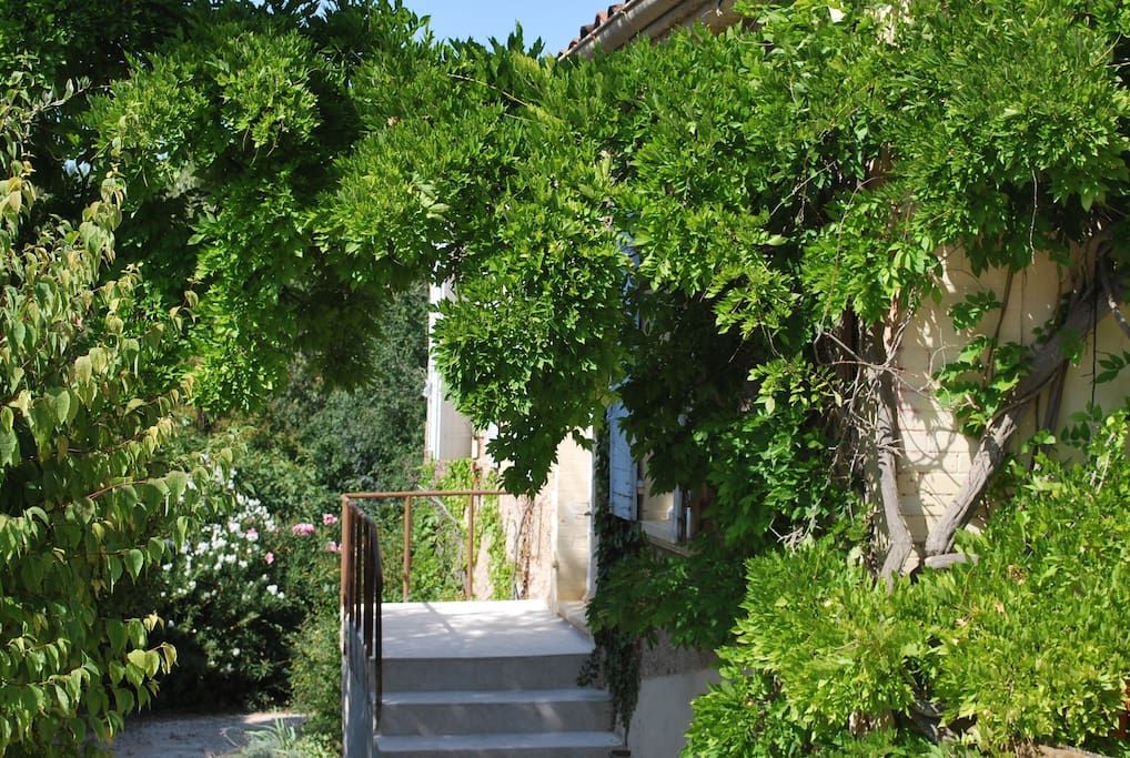 Location Bastide en Provence (loyer tout inclus)
