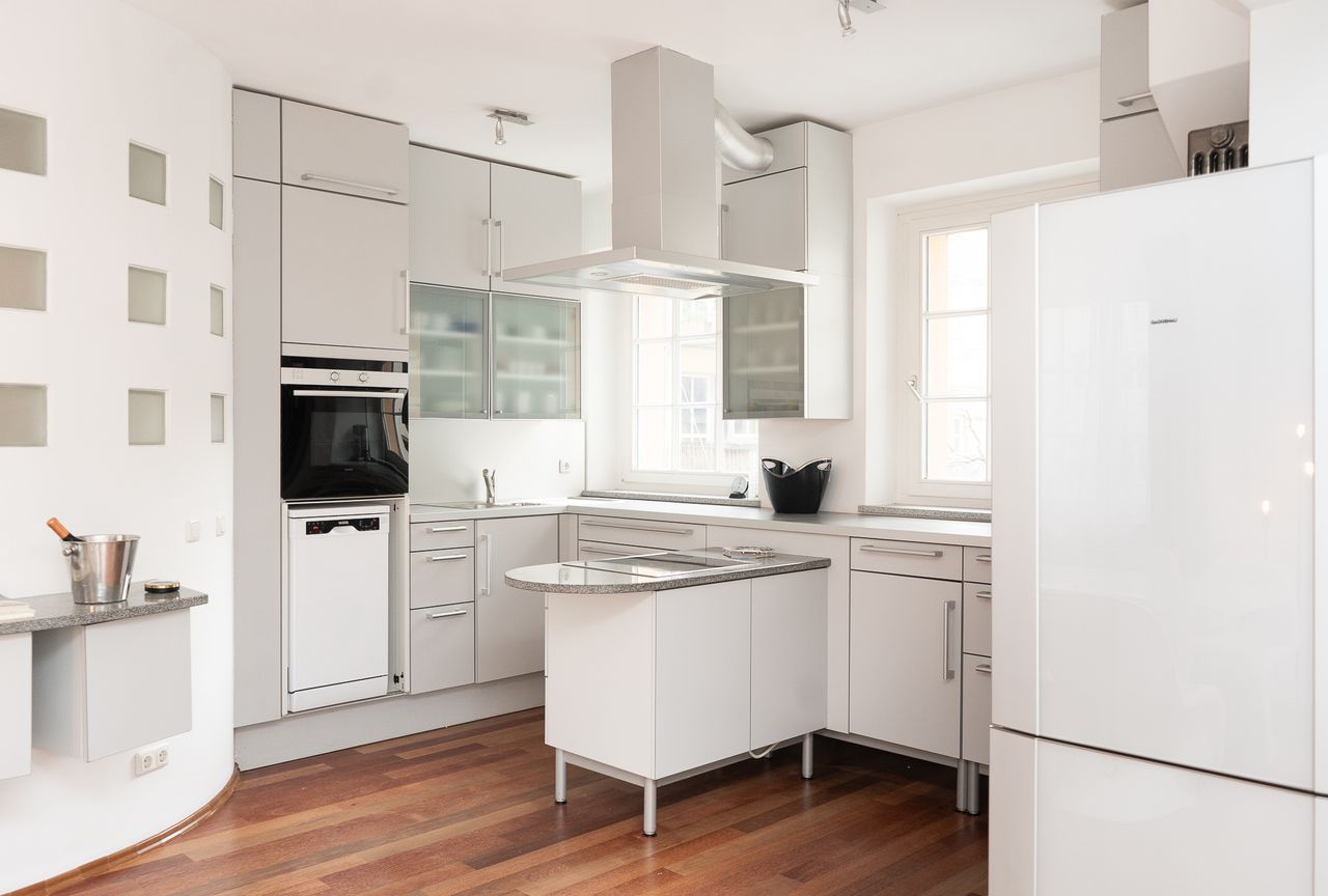 Fashionable flat with 2 bedrooms and two bathrooms in München