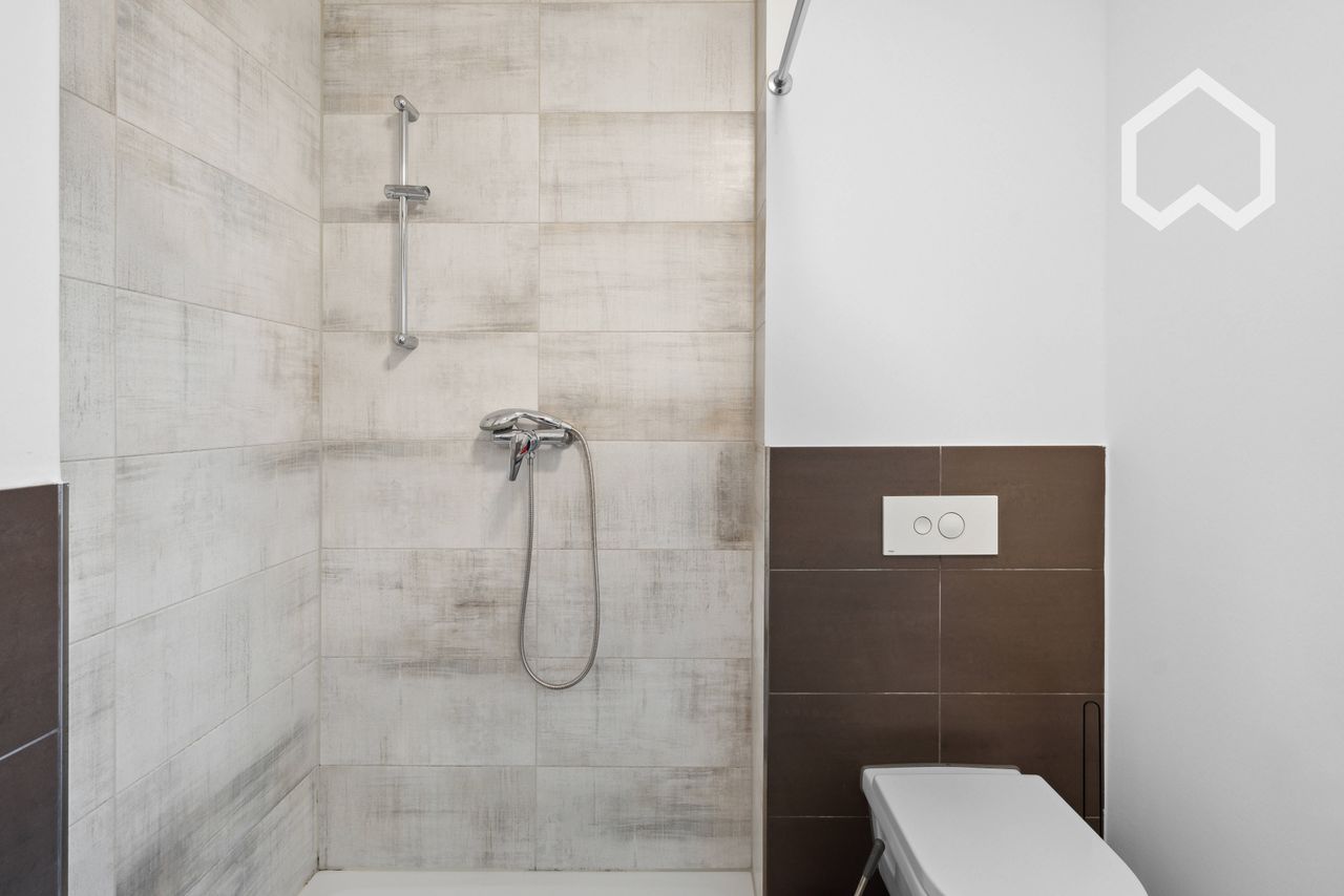 Gorgeous, pretty apartment with nice neighbours, Köln