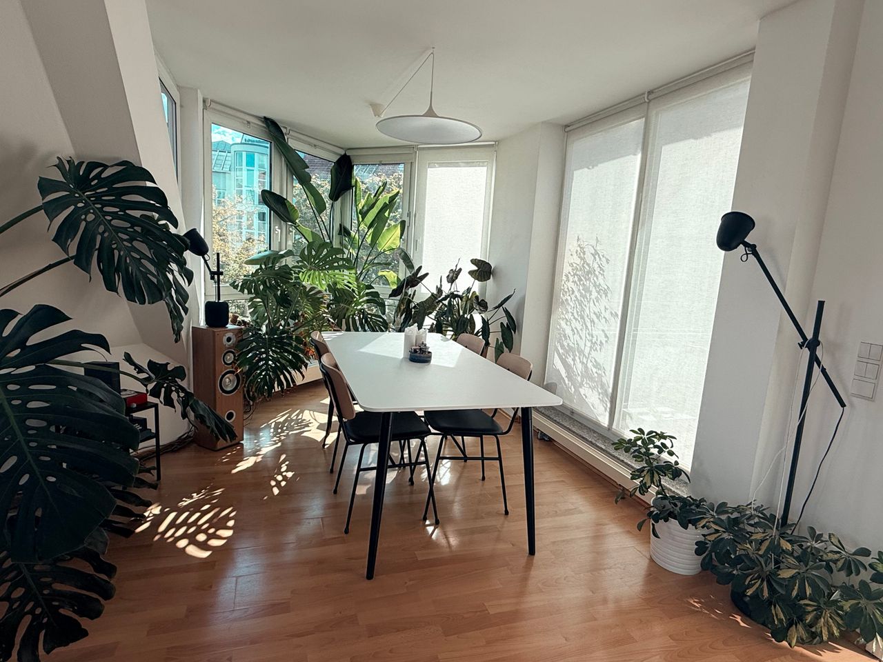 Bright Furnished Penthouse with Sunny Terrace - Weißensee