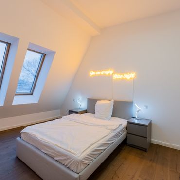 Charming 3-room attic apartment in Berlin-Steglitz in Steglitz