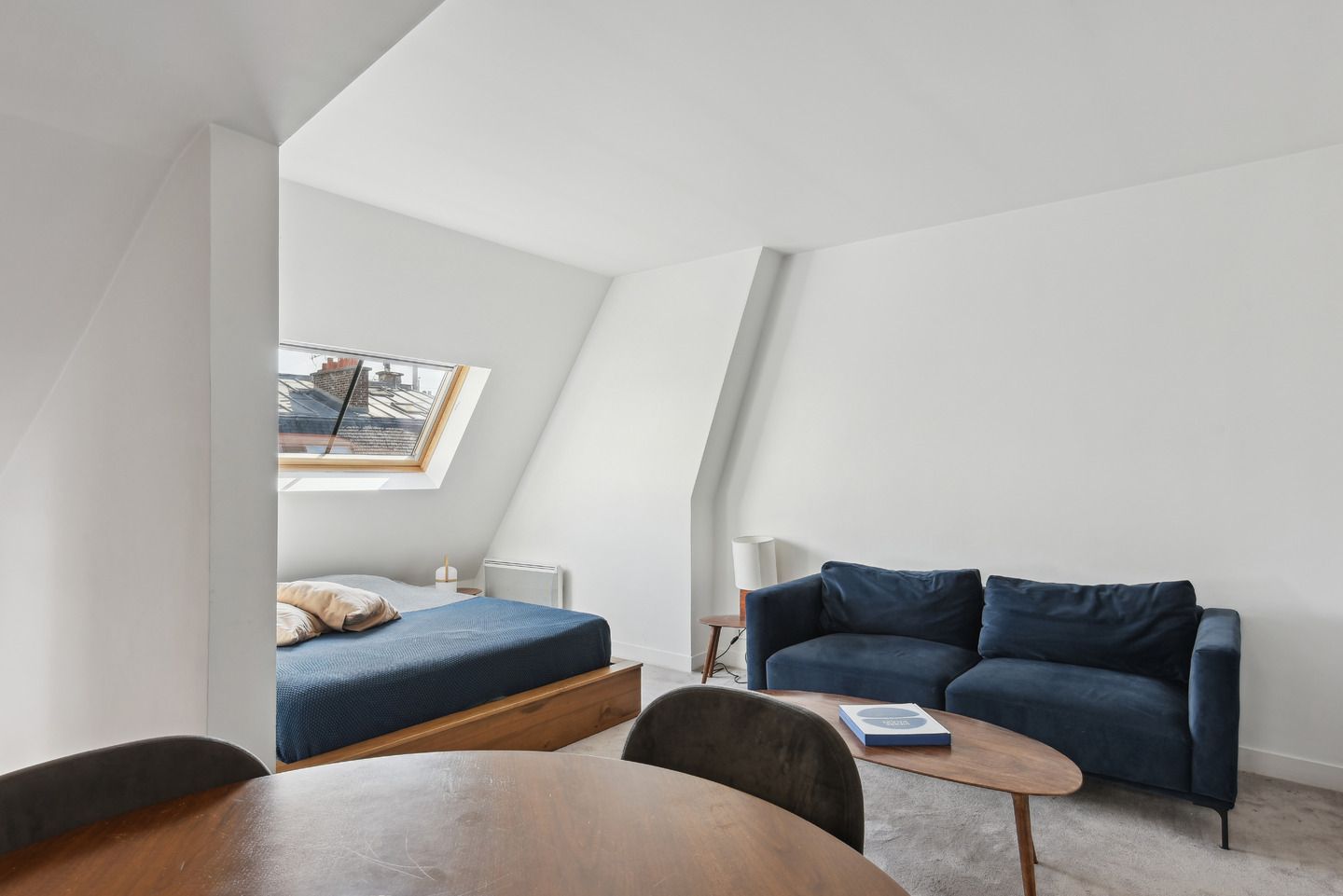 Location ID 373 Champs Elysees / rue Marbeuf (loyer tout inclus)