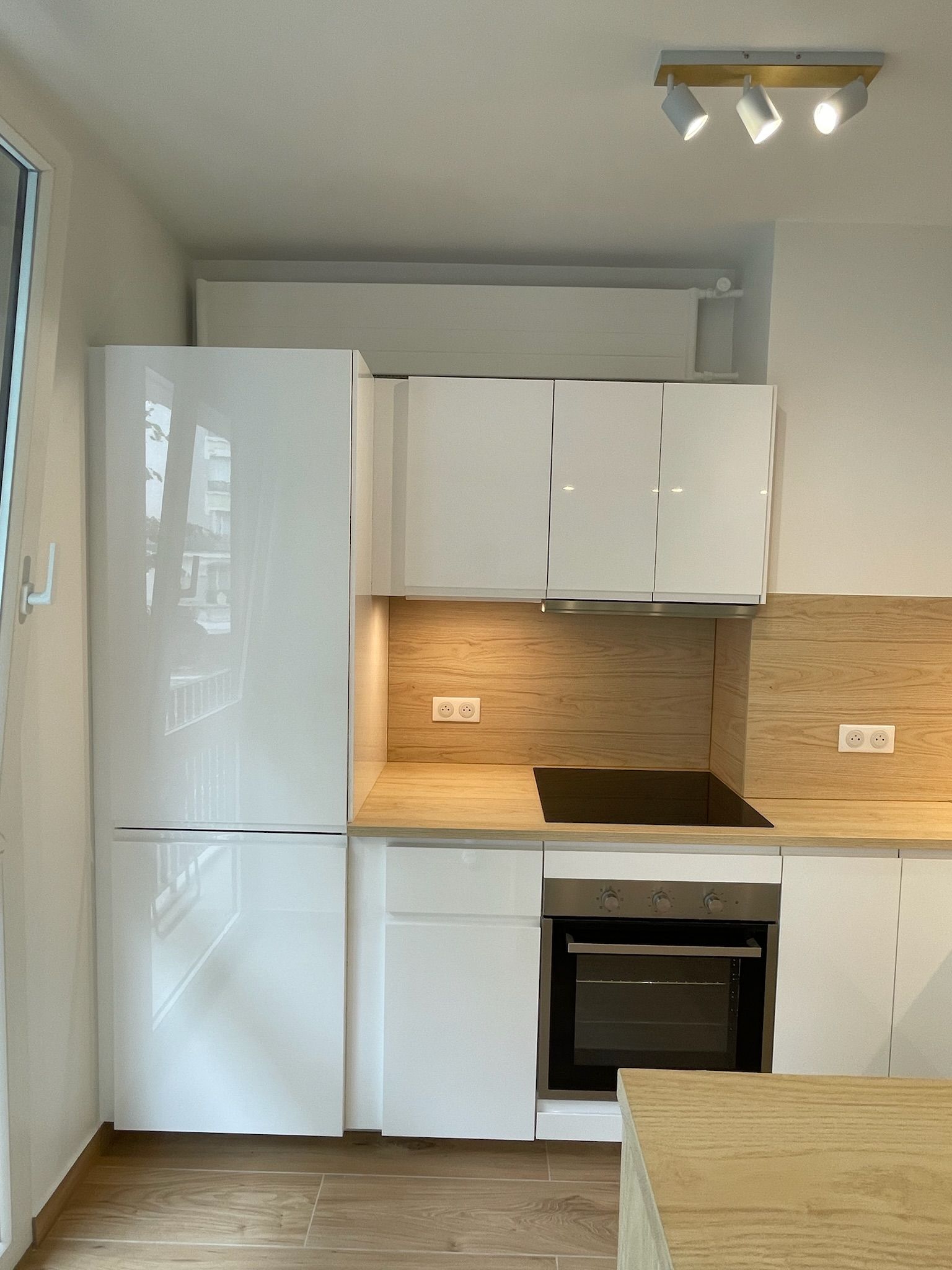 Location Charmant 2 pièces 33m² refait à neuf - Localisation Excellente - 15ème (loyer to