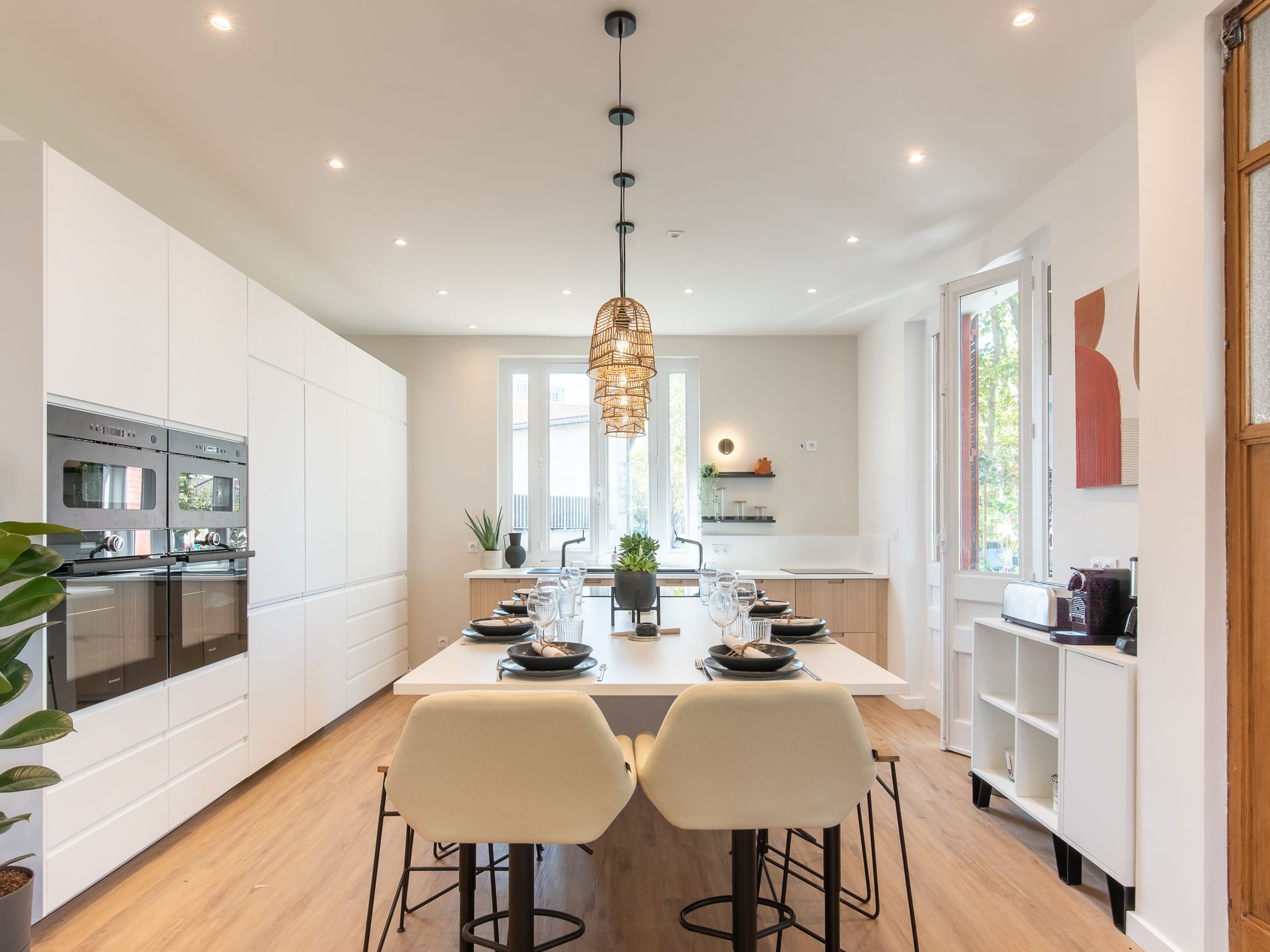 Chambres dans sublime maison Coliving à deux pas du métro A (loyer tout inclus) Vénissieux