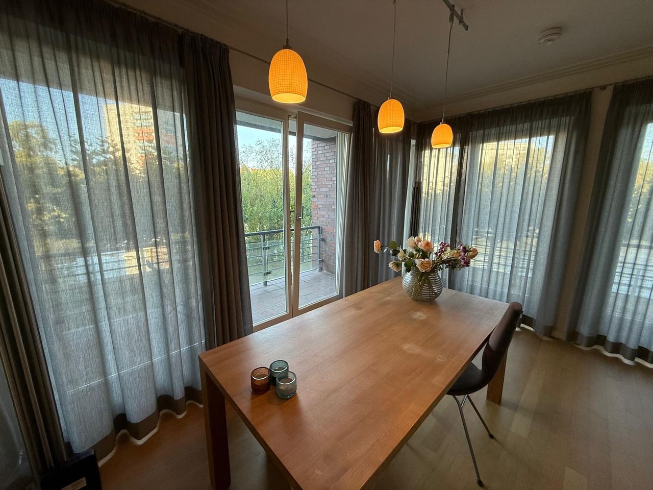 Bright, nice home in Charlottenburg