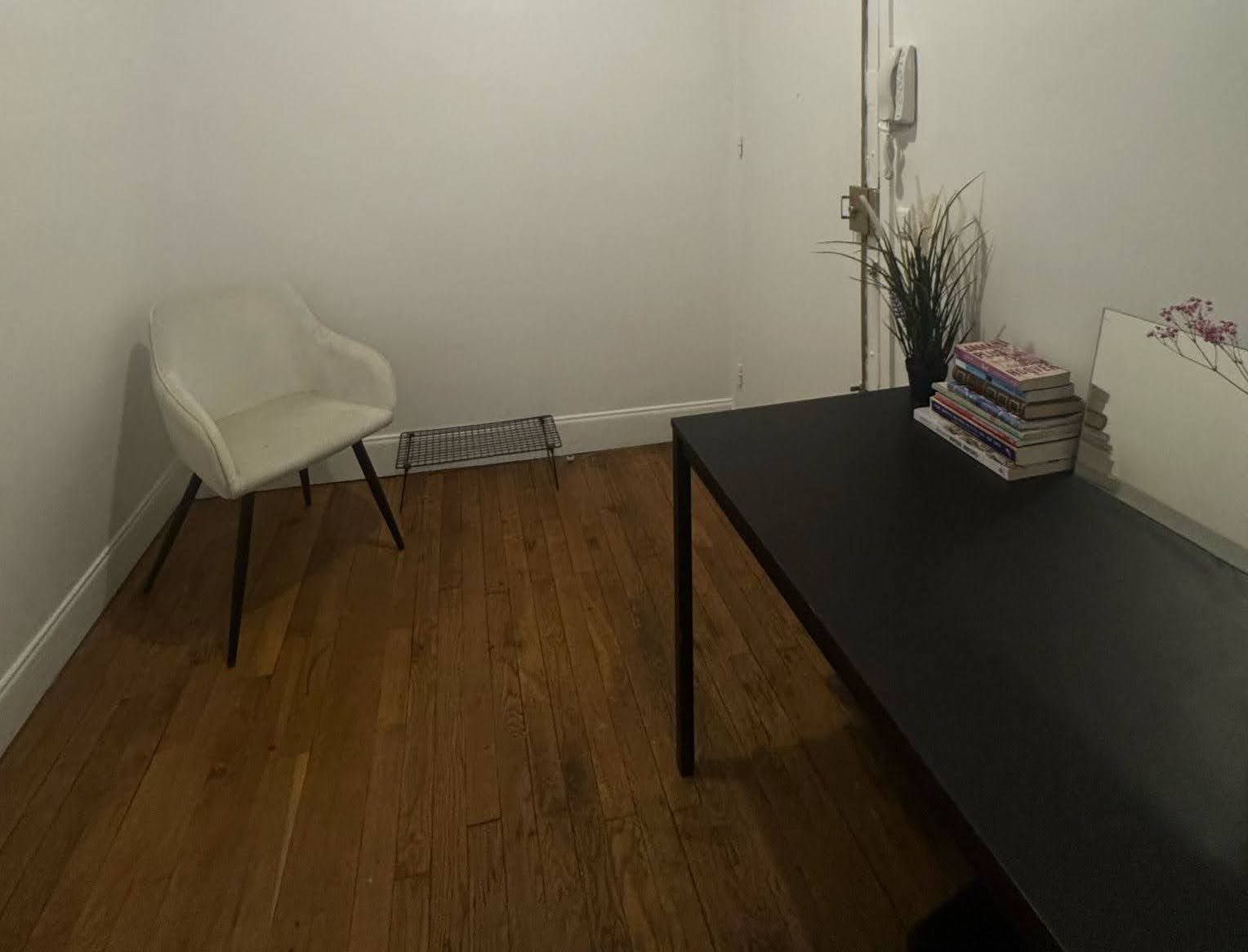 Location Spacieux appartement avec 2/3 chambres, entièrement équipé et rénové – Paris 16e