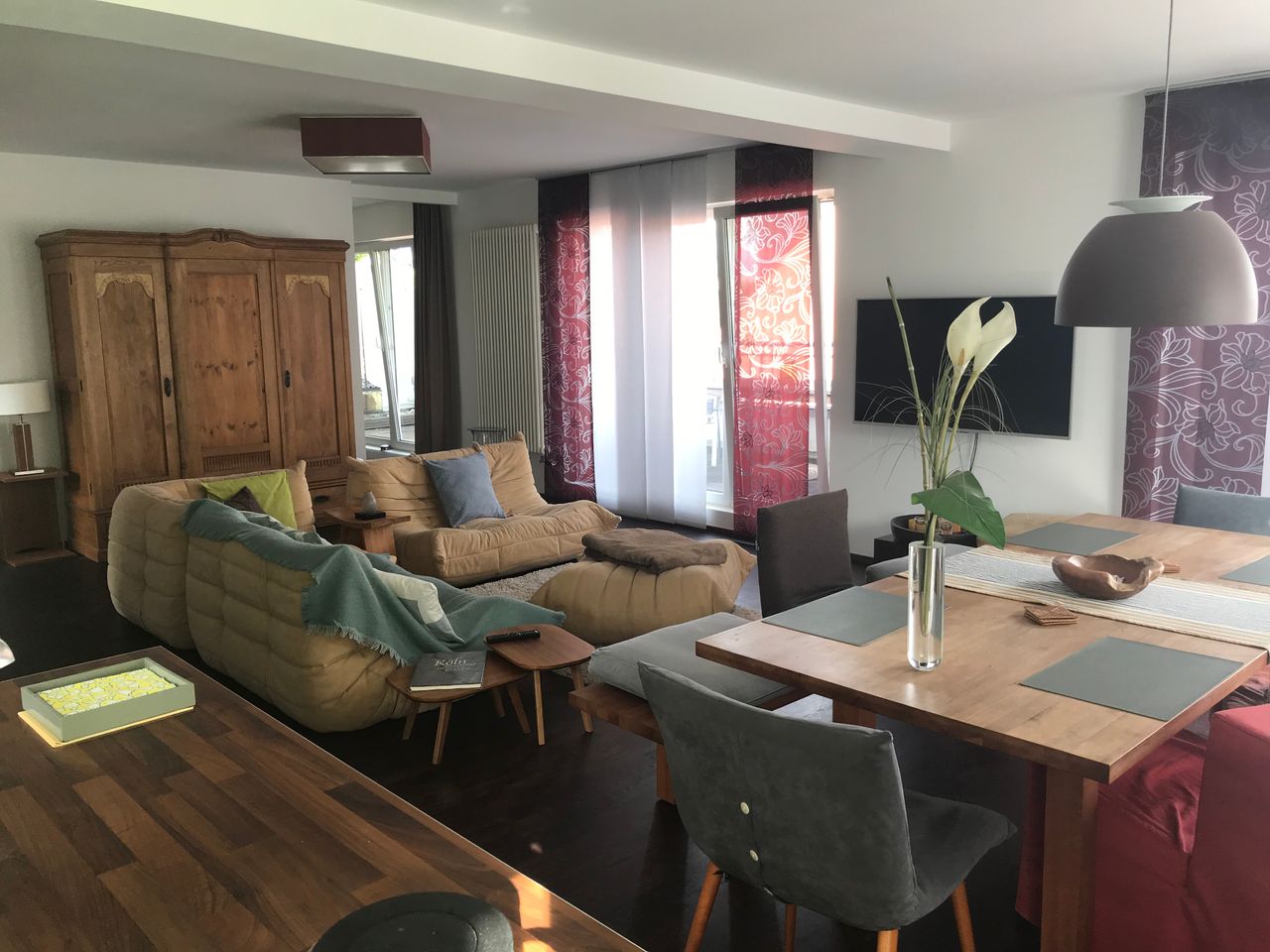 High quality furnished penthouse apartment with view on the cathedral