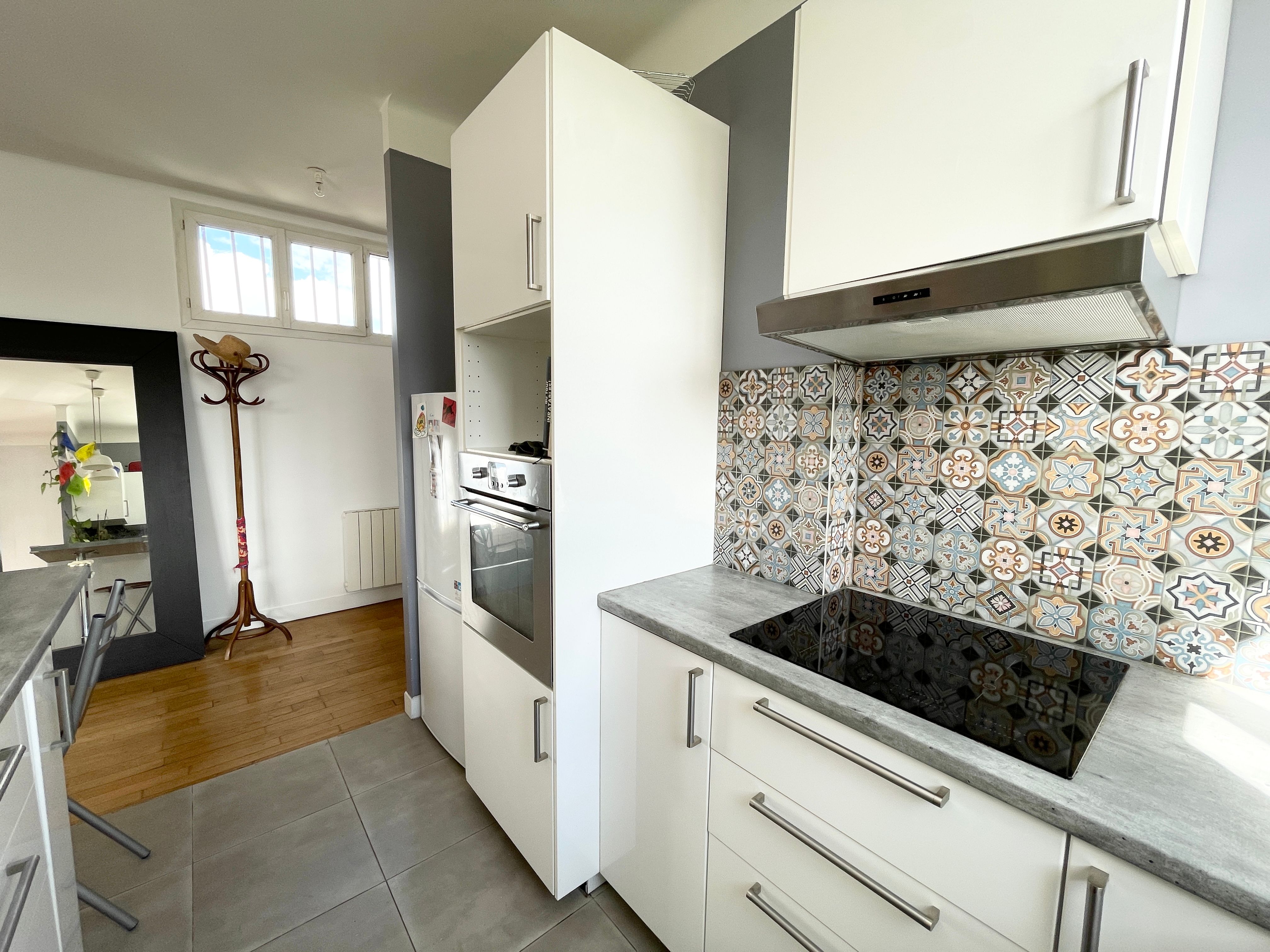Location Spacious and Comfortable 3-Room Apartment (loyer tout inclus)