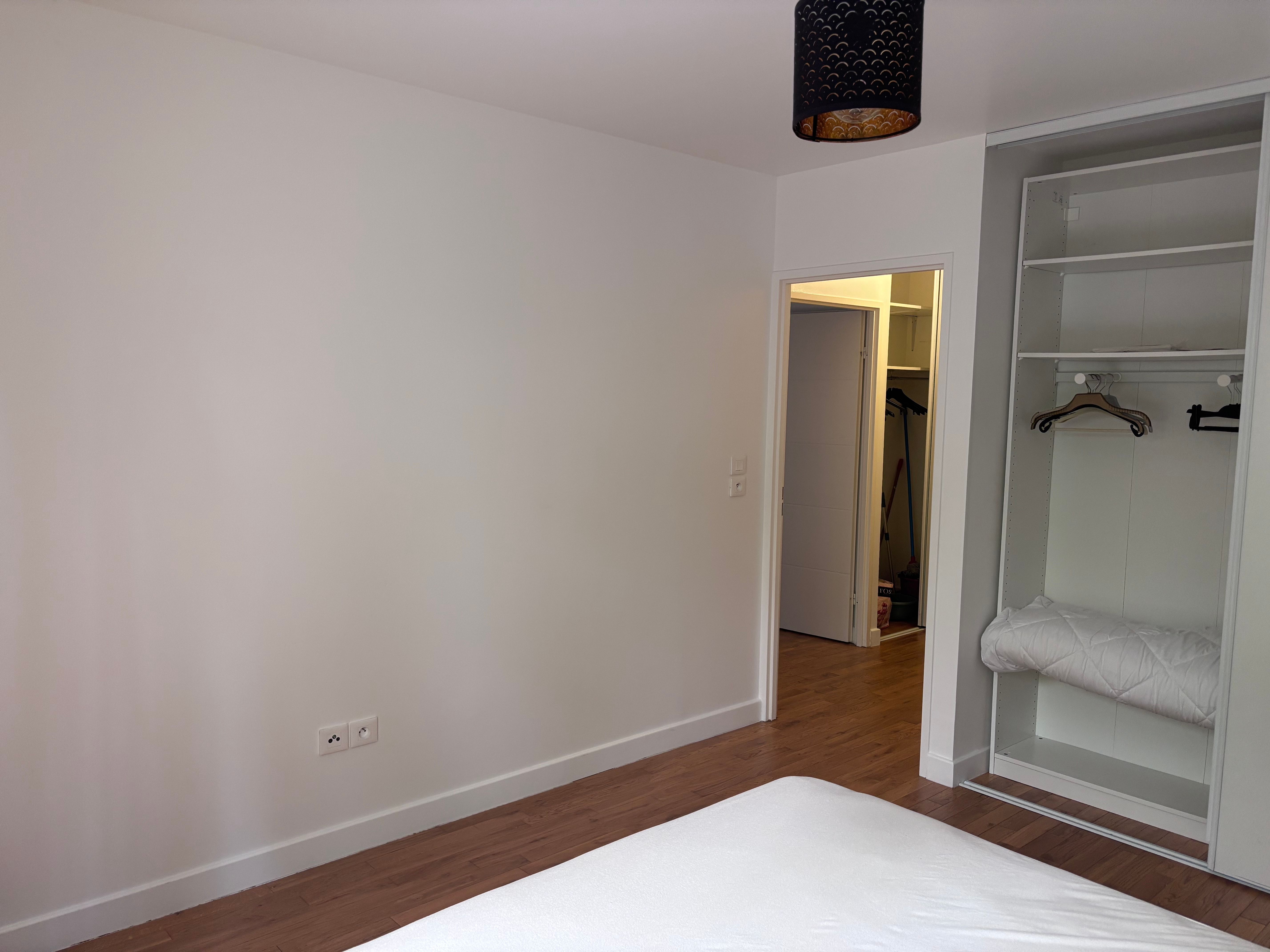 Location Proximité Paris, Chaleureux, Facile en Transport (loyer tout inclus)