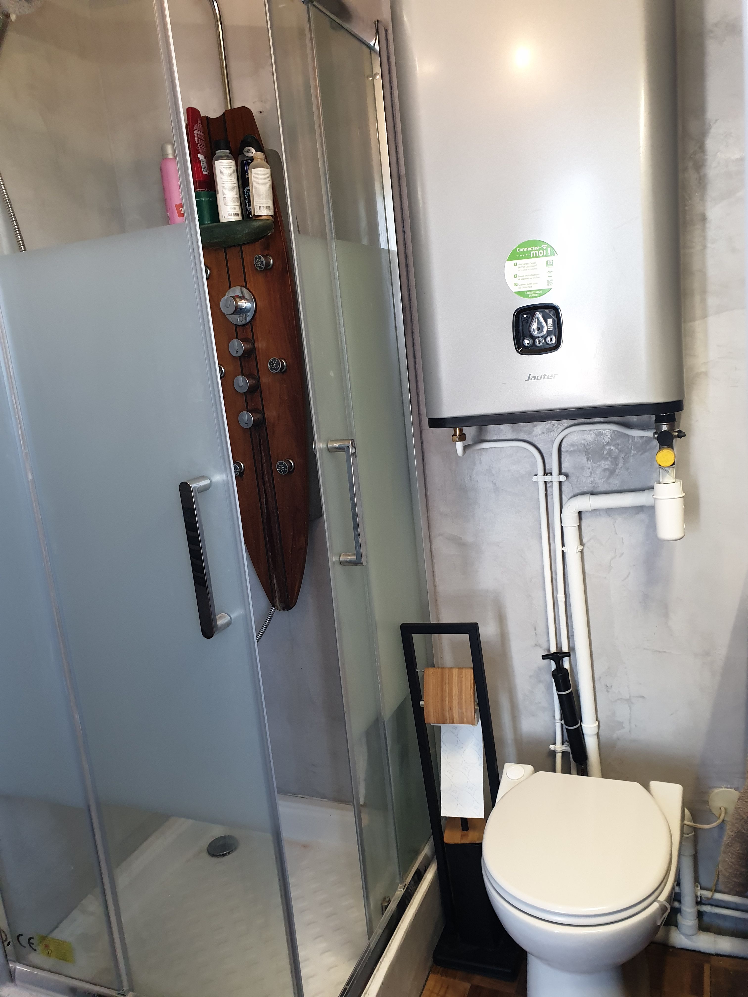 Location À 10 minutes à pied de Paris - Charmant studio avec vue imprenable sur la Tour E