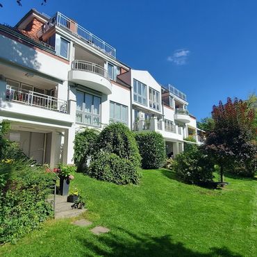 Stylish furnished temporary living in Berlin-Dahlem with two terraces in Dahlem