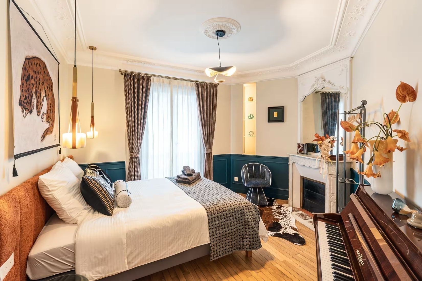 Location Appartement Haussmannien de 4 pièces – 3 Chambres, Paris 15ème (loyer tout inclu