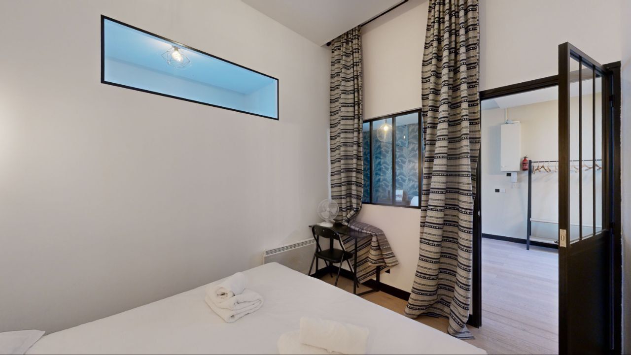 Location Appartement rue Claude Decaen, Paris (loyer tout inclus)