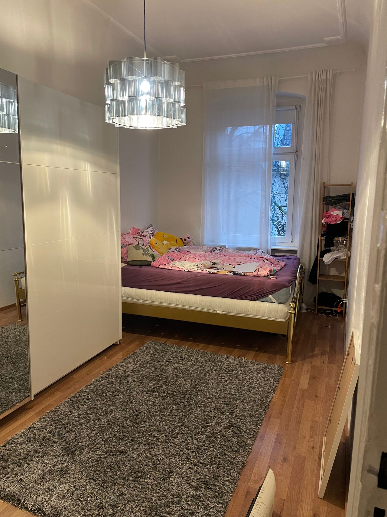Cozy and bright 2-room apartment near Kudamm