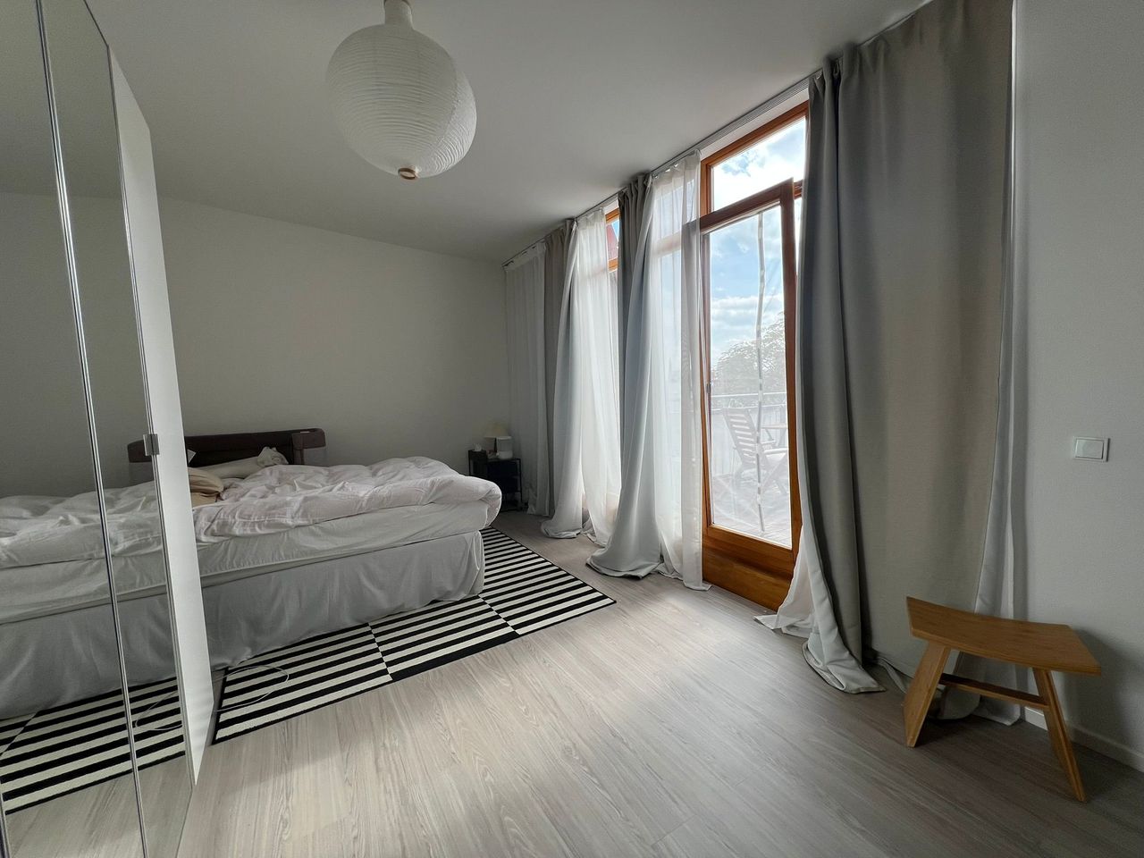 Beautiful penthouse in the heart of Prenzlauer Berg