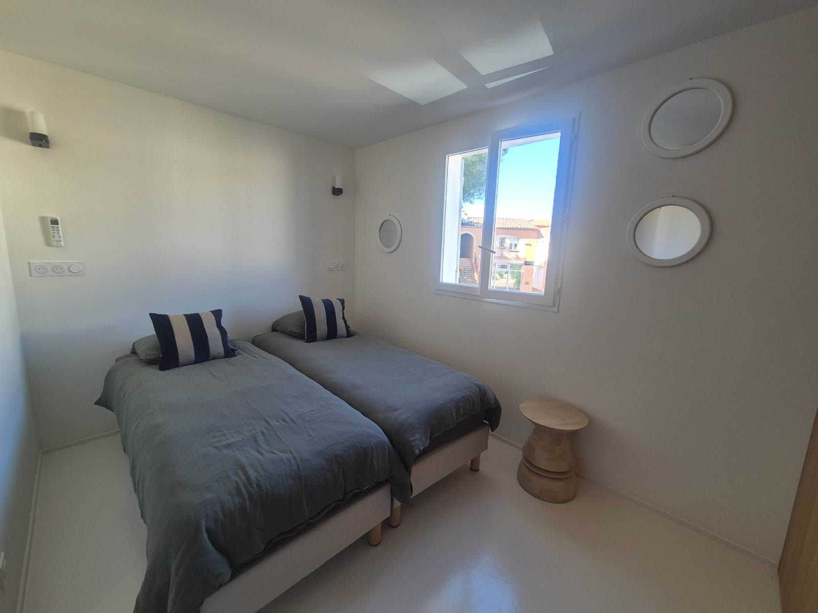 Location LA MAISON DU PETIT PORT. Entièrement rénovée en 2025. A 8mn de St Tropez ! (loye