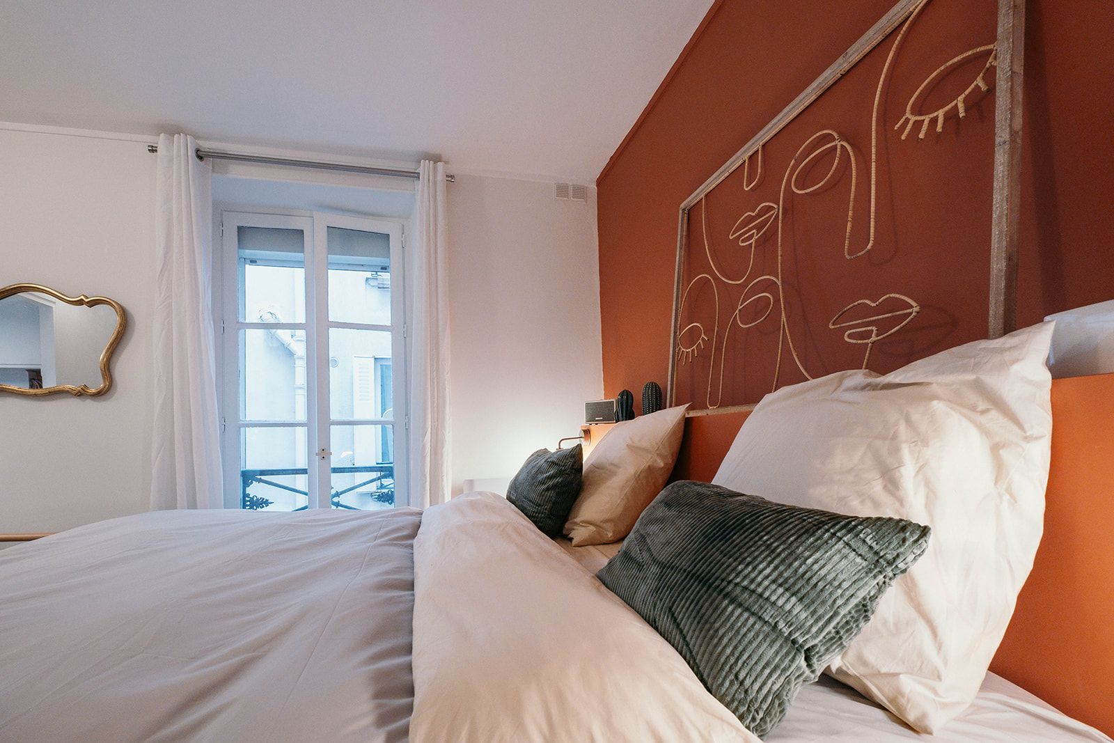 Location ✨ Studio rénové haut de gamme – Oberkampf – Calme absolu sur cour (loyer tout in