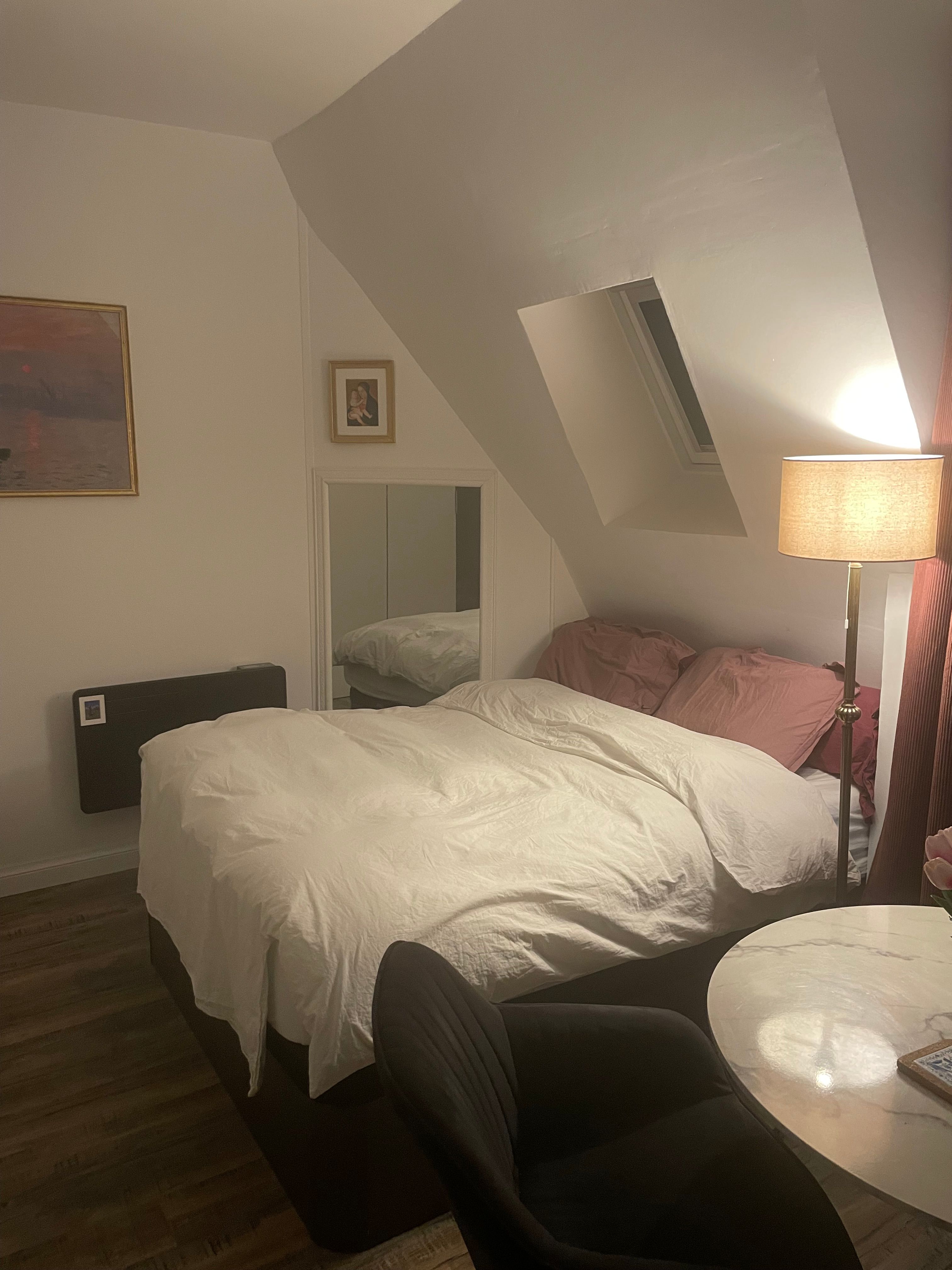Studio meublé 20 m² avec balcon et vue dégagée – Paris 16e (loyer tout inclus) Paris 16ème