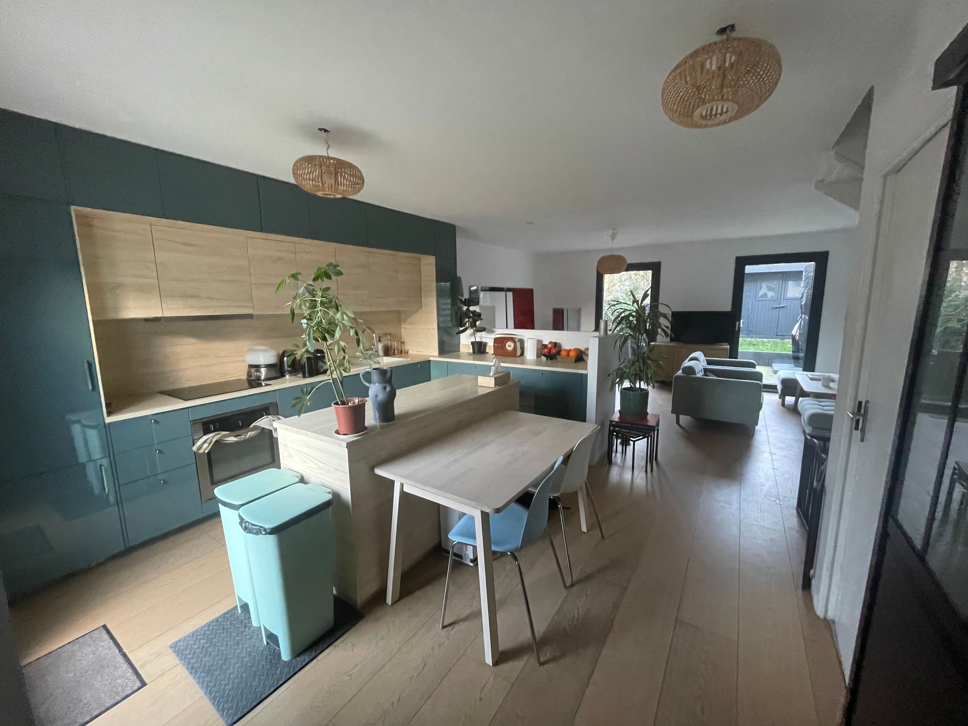 Location Maison rénovée par un architecte · 4 chambres · Jardin privé · À 15 min de La Dé