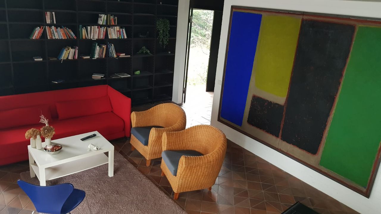 beautiful, bright shared room in an old estate