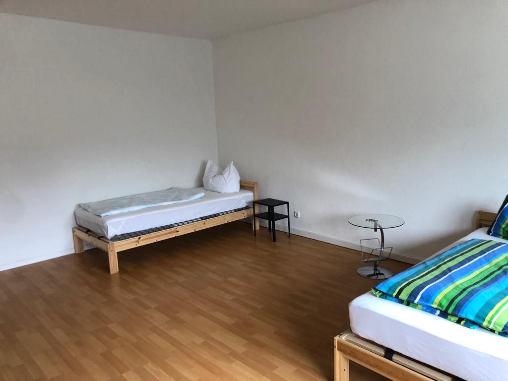 Comfortable Worker Apartments in Frankfurt-Rödelheim – Great Location & Full Amenities