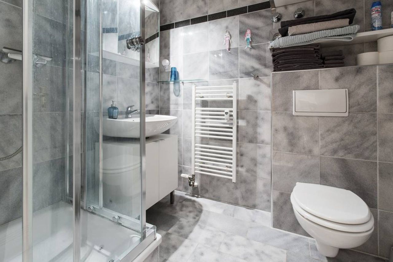 downtown Friedrichshain - but quiet with Garden view