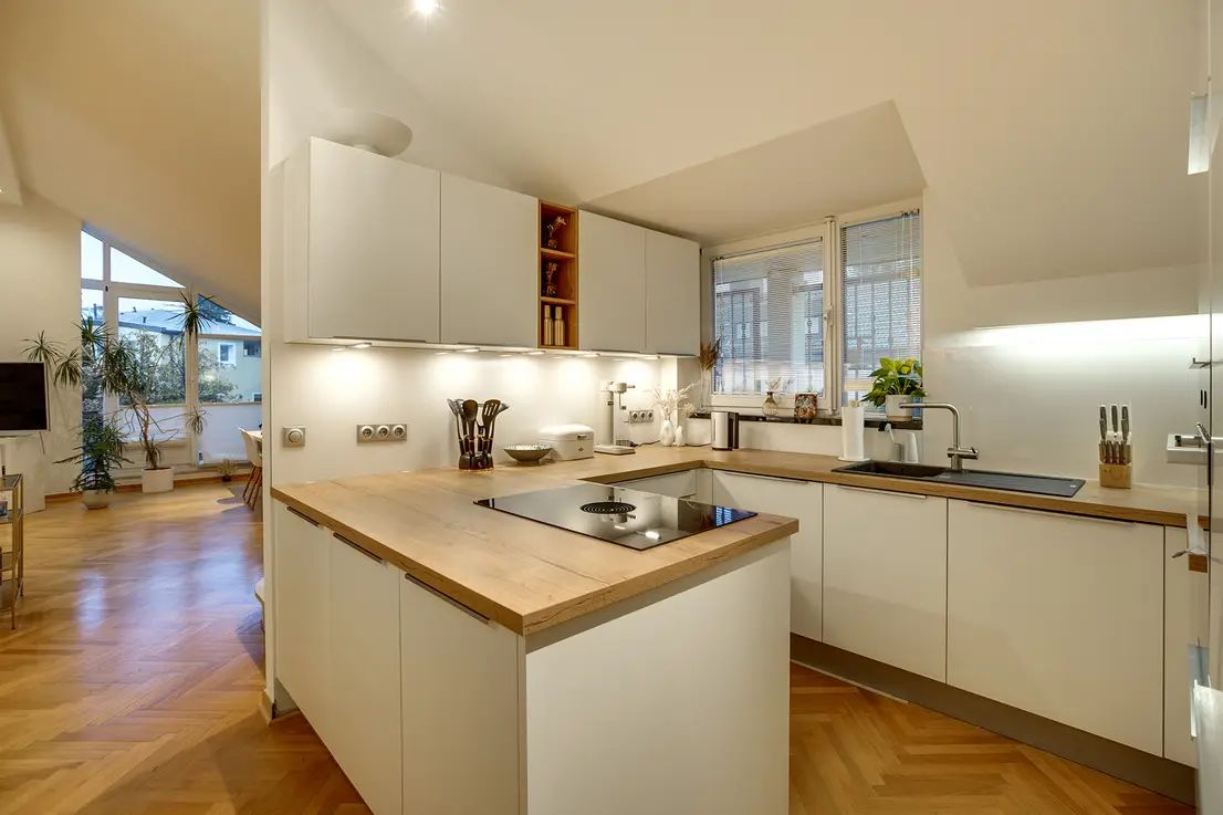 Stylish and modern loft in top location with roof garden, Aachen