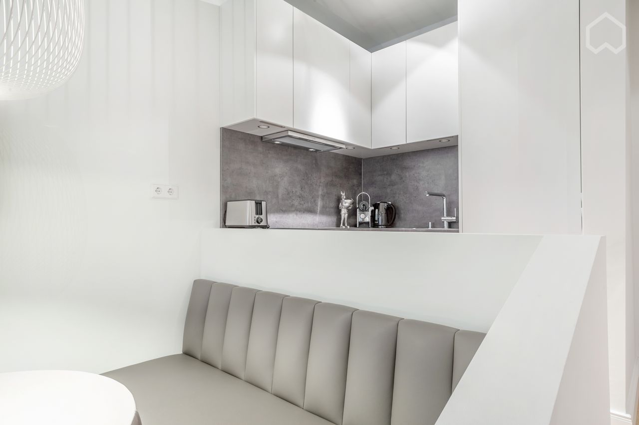 Great location in old town! Charming and gorgeous apartment located in Düsseldorf city center