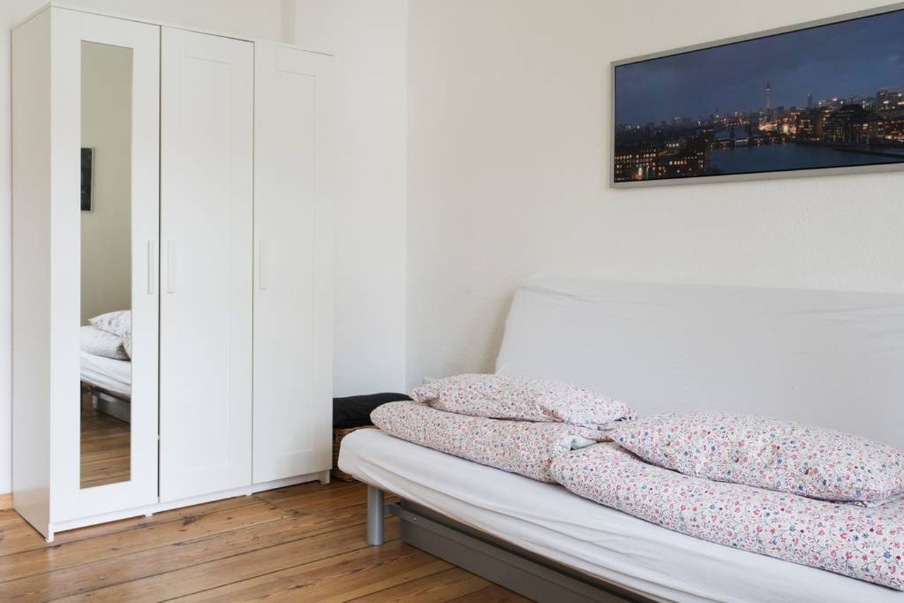 downtown Friedrichshain - but quiet with Garden view