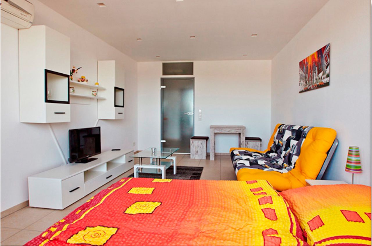 Charming & lovely home