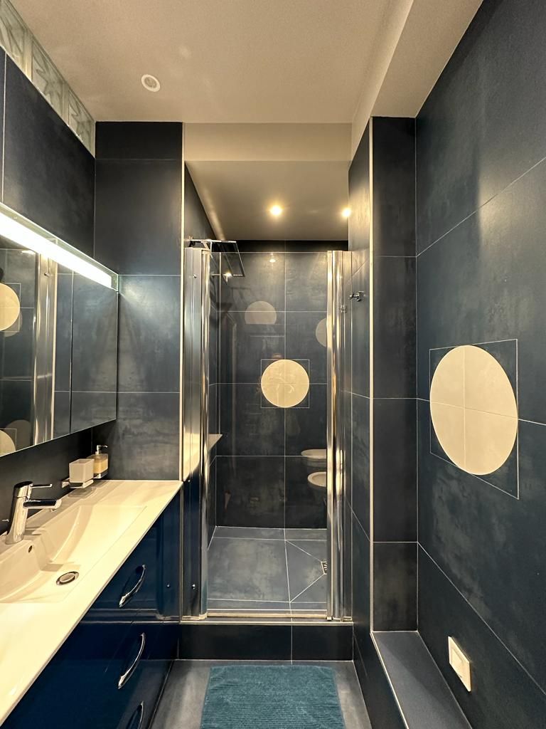 Location paris 16 - Superbe appartement de 141 m² dans un immeuble de standing (loyer tou