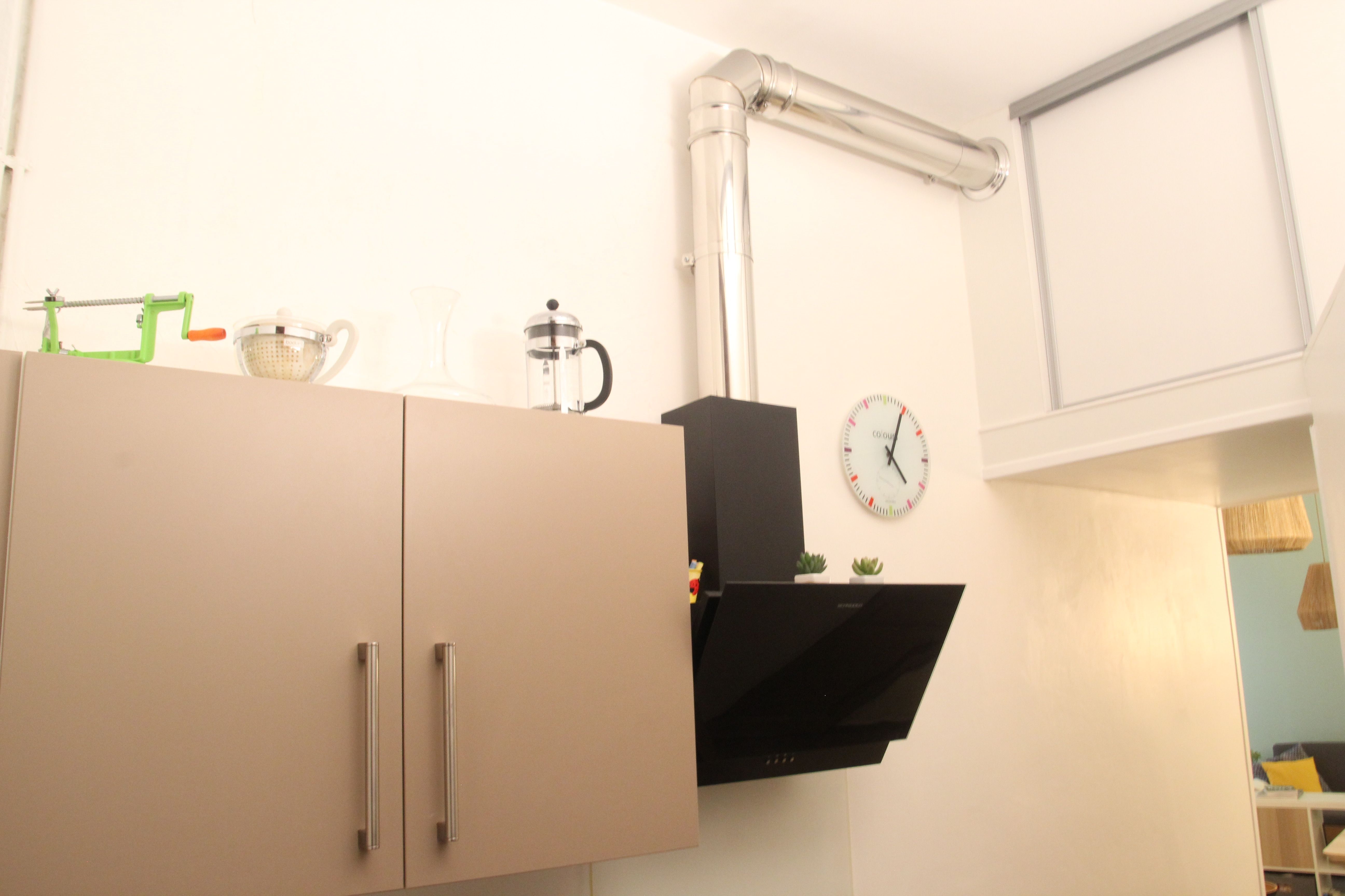 Location Duplex élégant à 10 min de l'Arc de Triomphe avec 1 chambre, parquet & belle hau