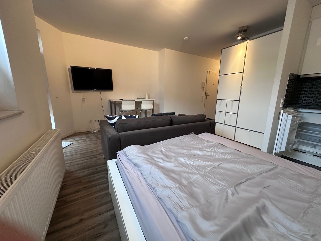 Charmantes, großartiges Studio Wohnung in Düsseldorf Center