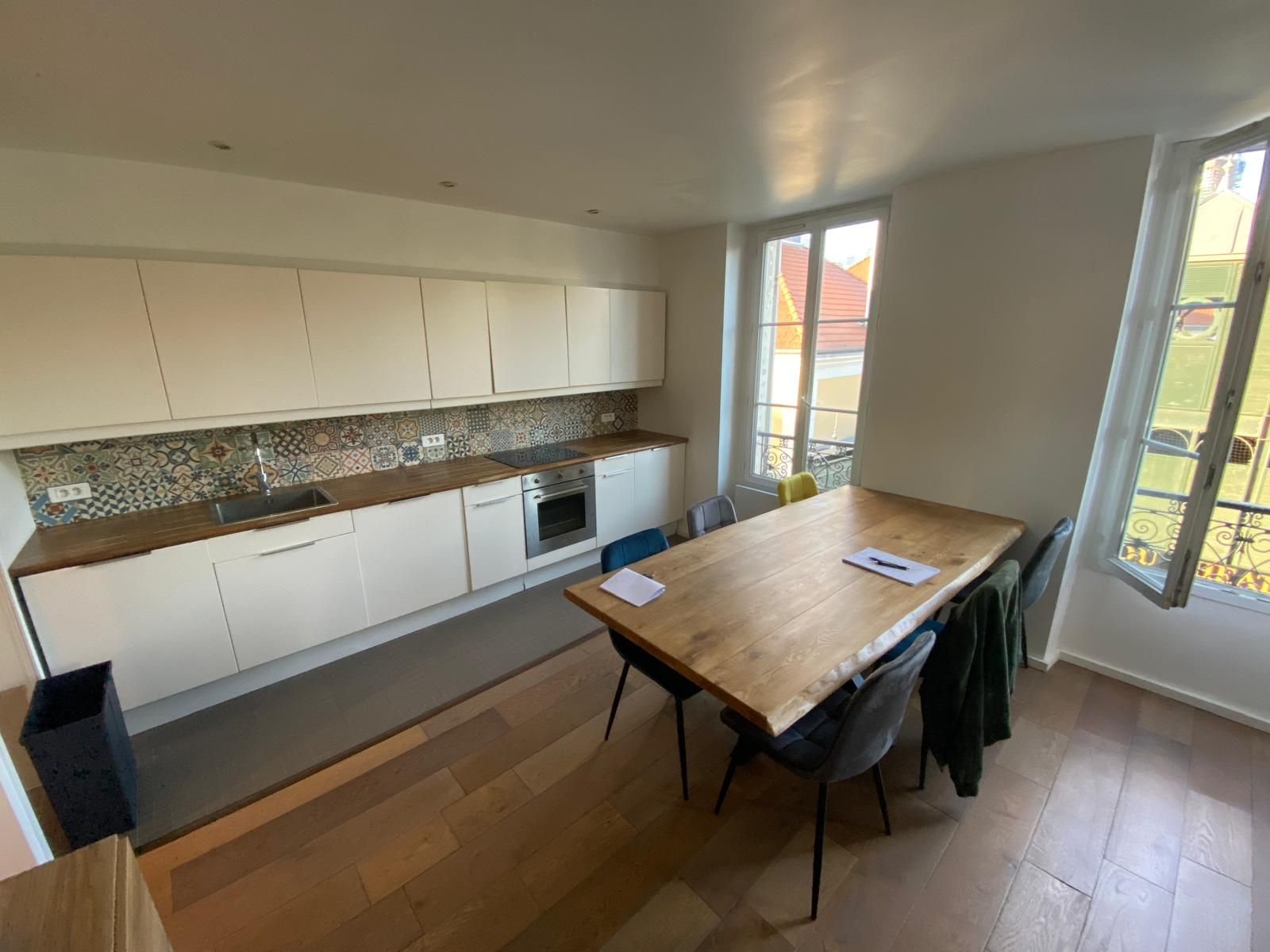 Location Chaleureux et lumineux T3 meublé de 54m2 disponible le 1er Avril (loyer tout inc
