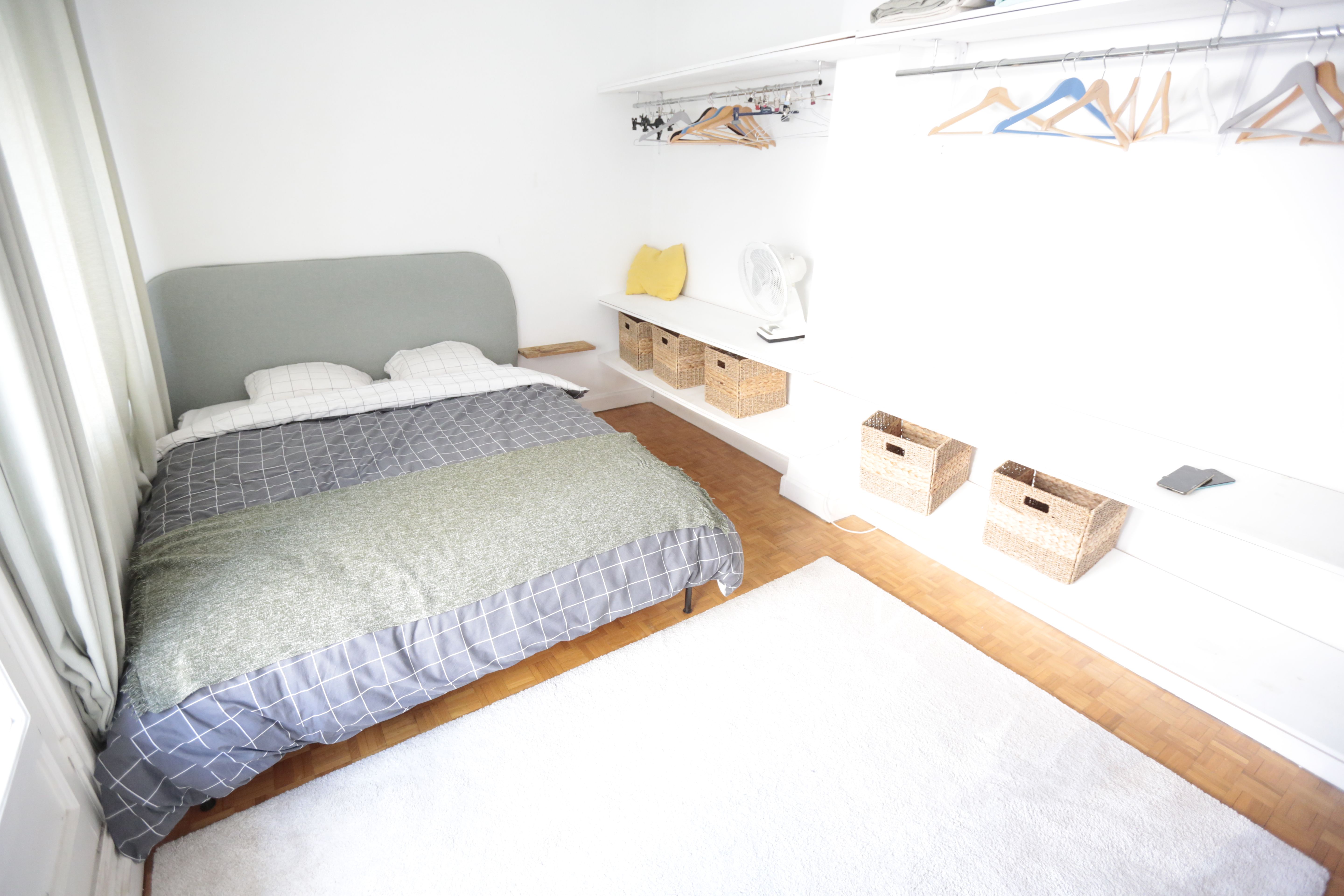 Location Superbe Appartement Meublé en Dernier Étage avec Vue Tour Eiffel (loyer tout inc