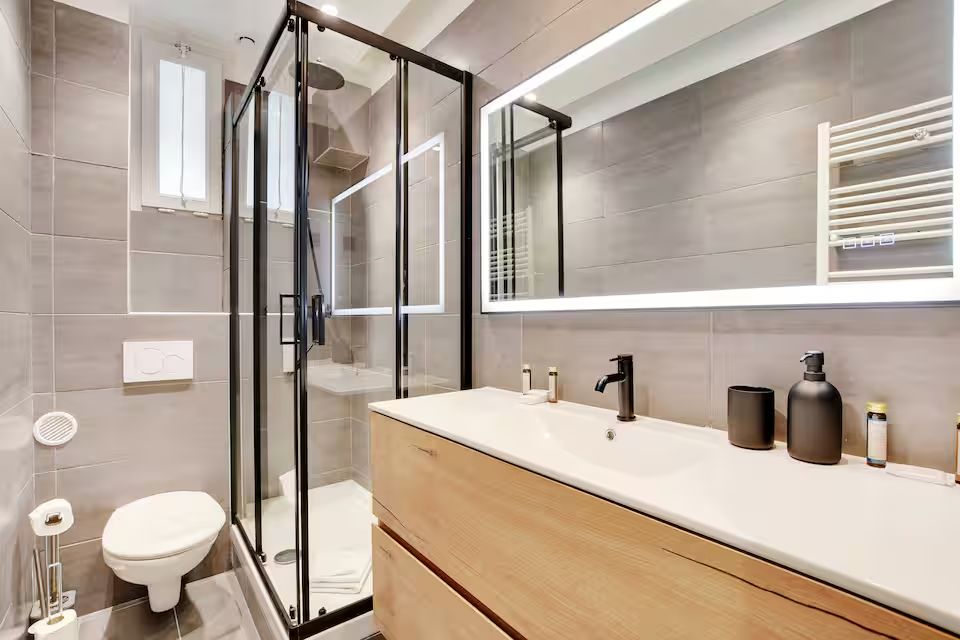 Appartement spacieux , lumineux et bien équipé (loyer tout inclus) Paris