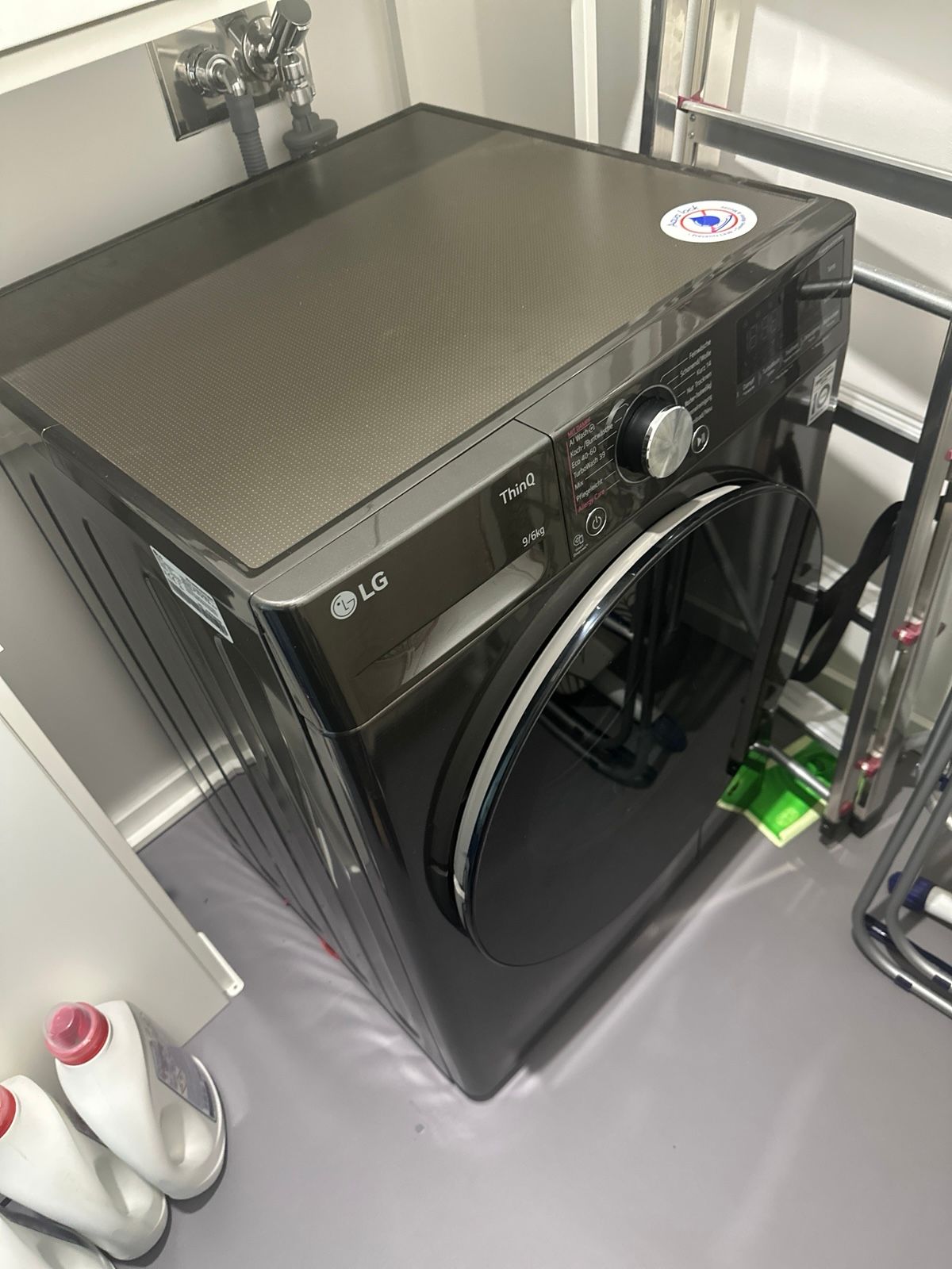 Moderne High-End-Wohnung in der Nähe des Hauptbahnhofs (unlimited contract possible!)