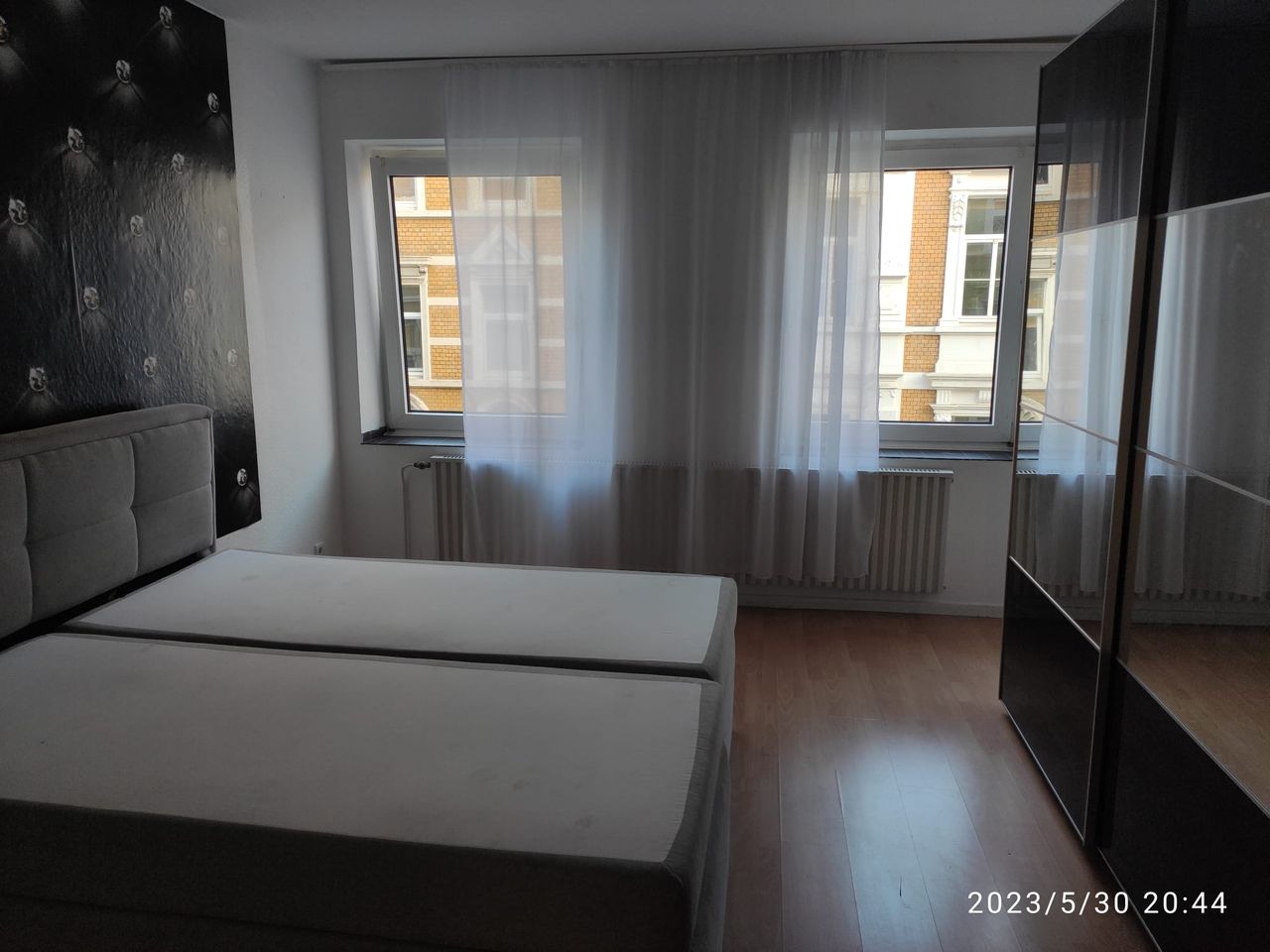 Furnished 3 room apartment near the center