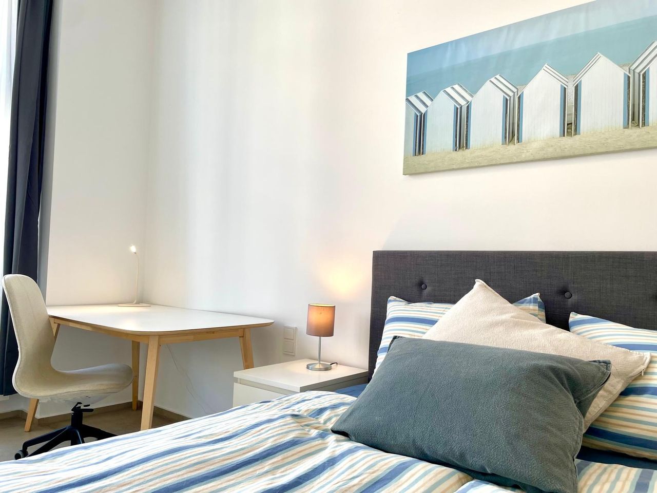 2-room flat with a balcony in Mitte